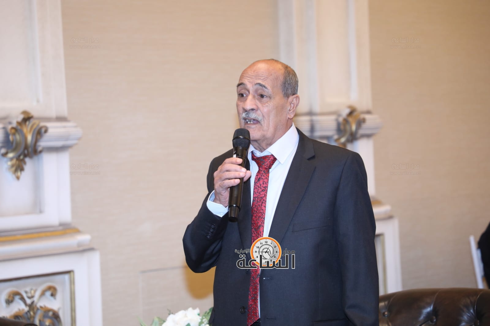 Madar Al-Saa Images 0.7116839686252627