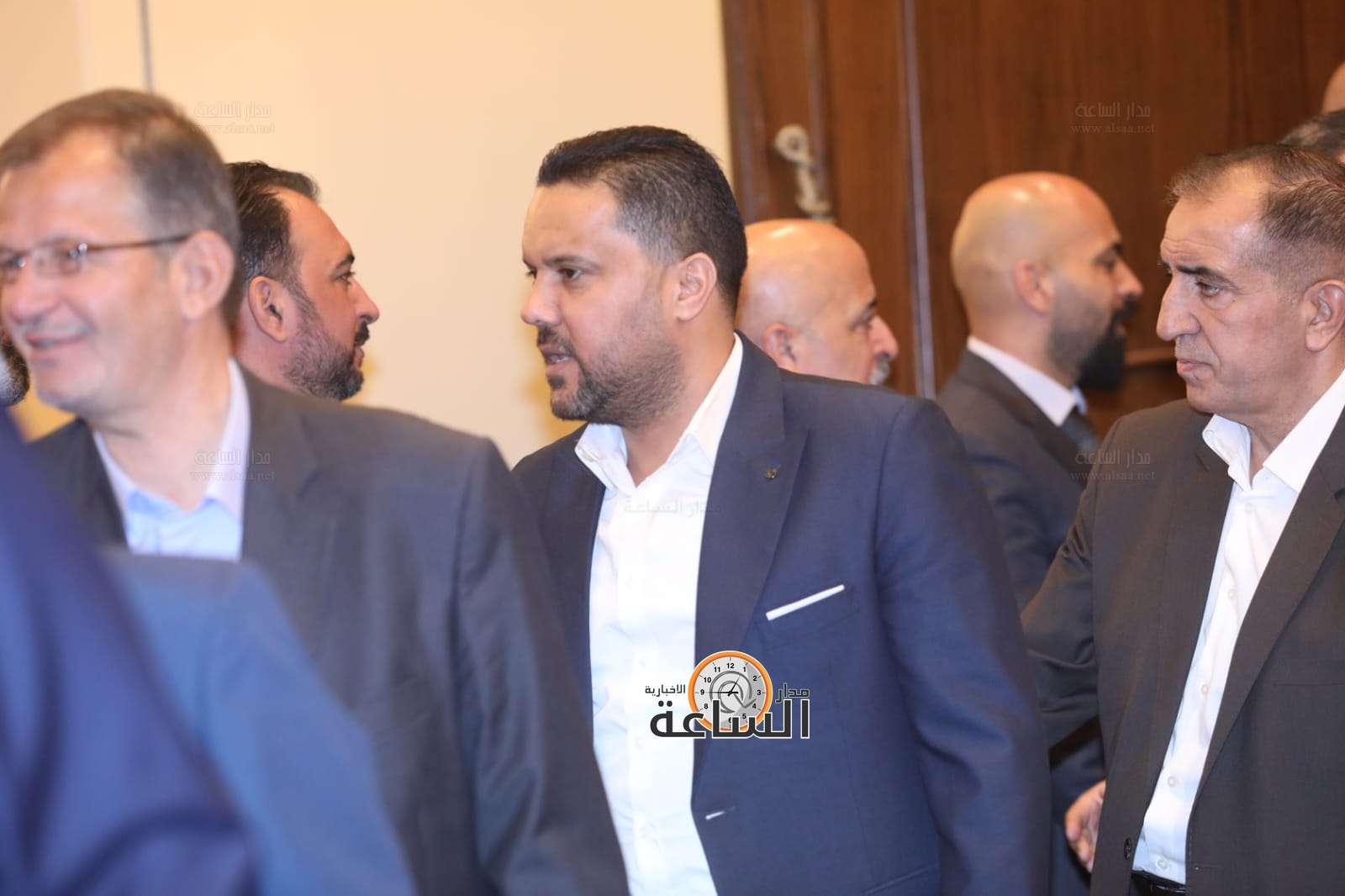 Madar Al-Saa Images 0.2476828996445377