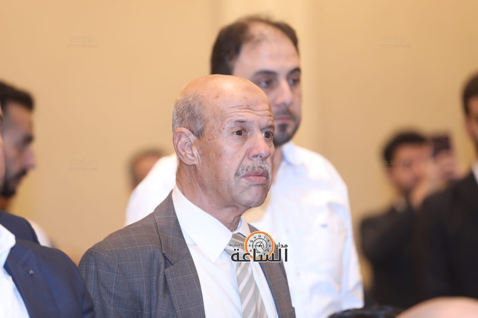 Madar Al-Saa Images 0.041780504137453045