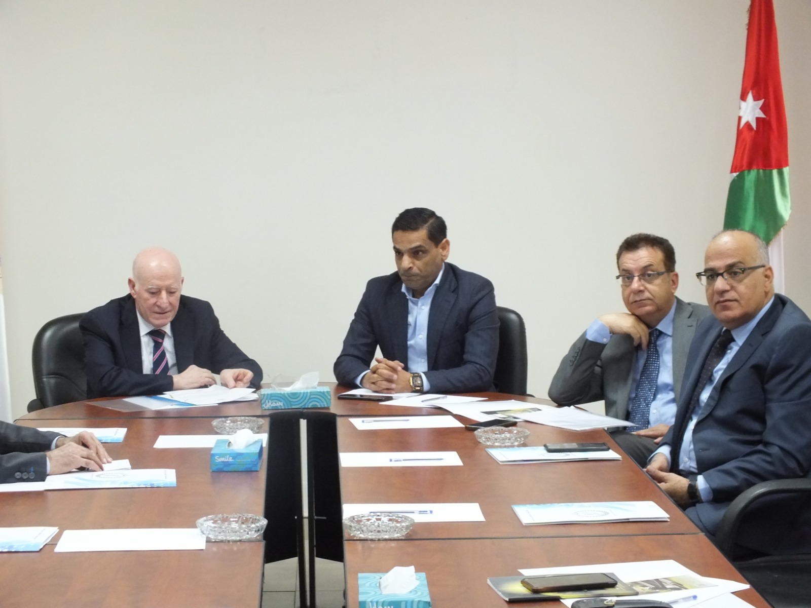 Madar Al-Saa Images 0.7869671655383228