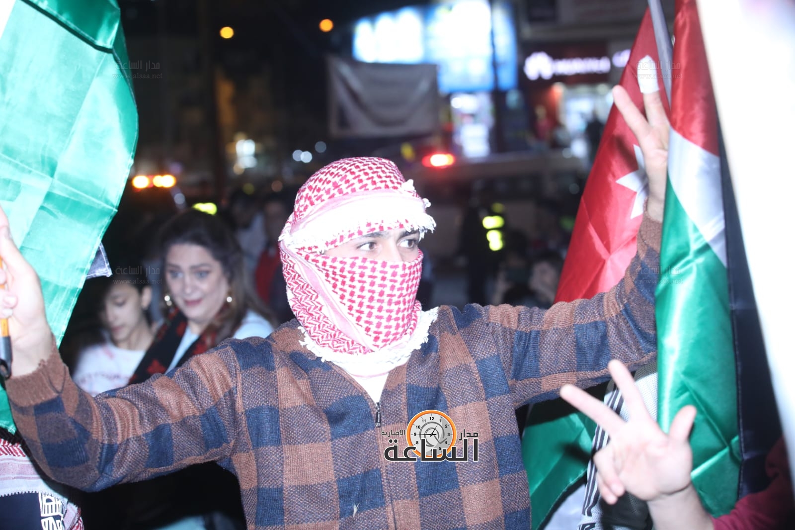 Madar Al-Saa Images 0.23533770441001267