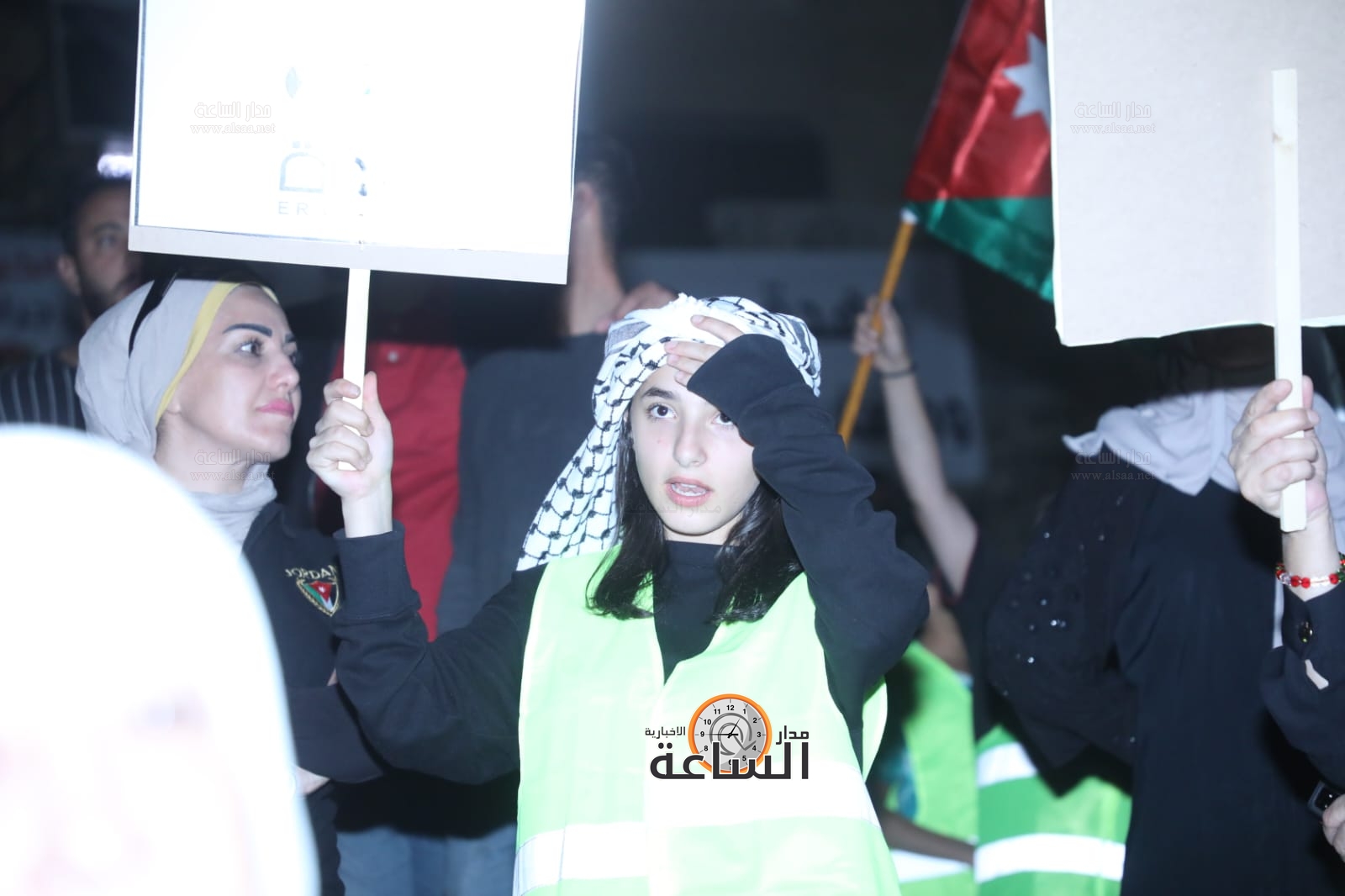 Madar Al-Saa Images 0.006791398221415168