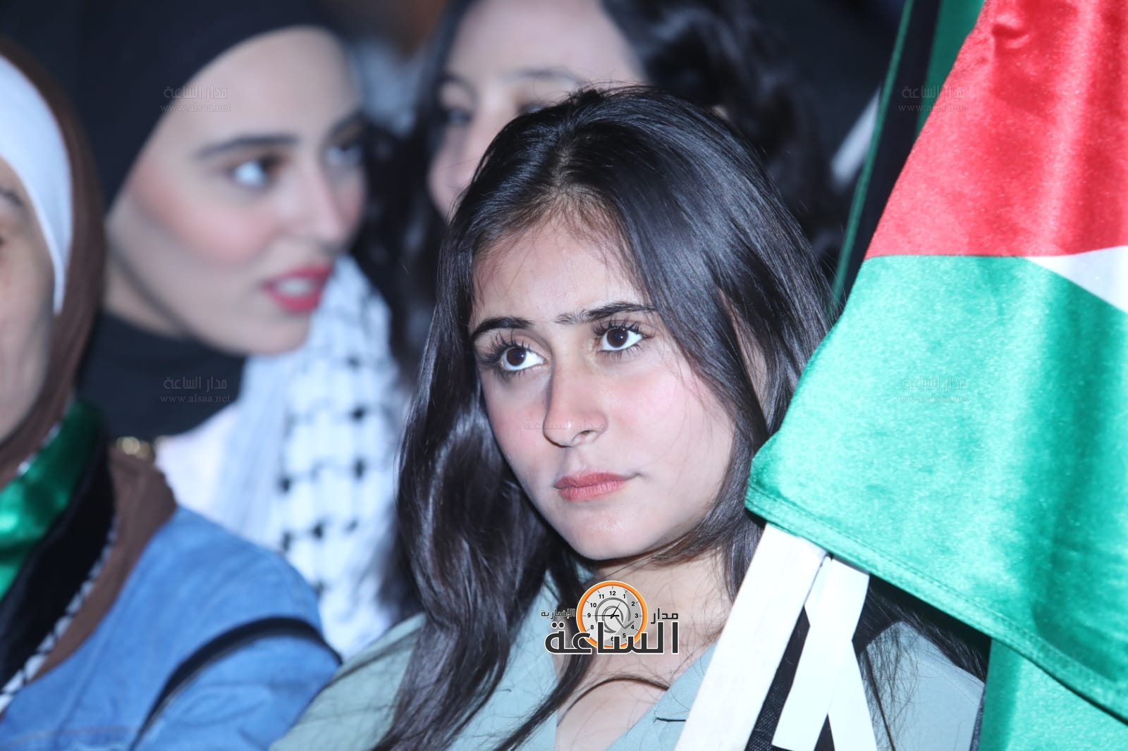 Madar Al-Saa Images 0.7961195369165948