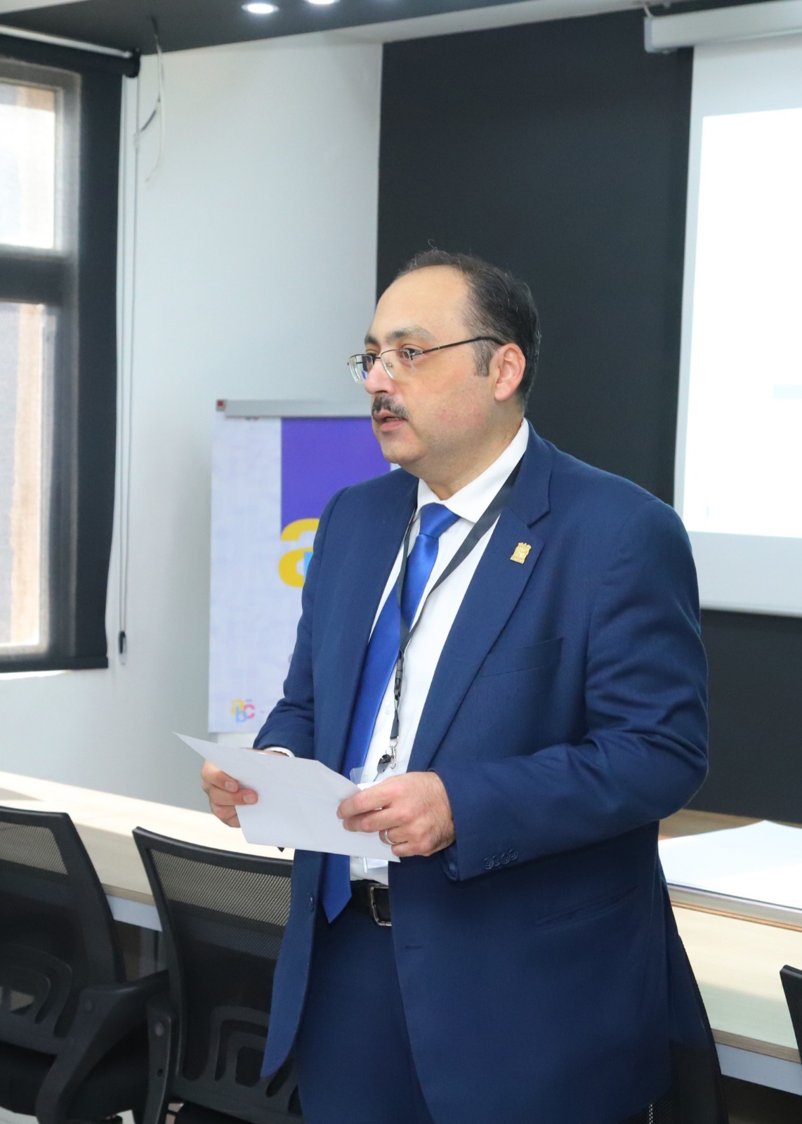 Madar Al-Saa Images 0.22502272939213697