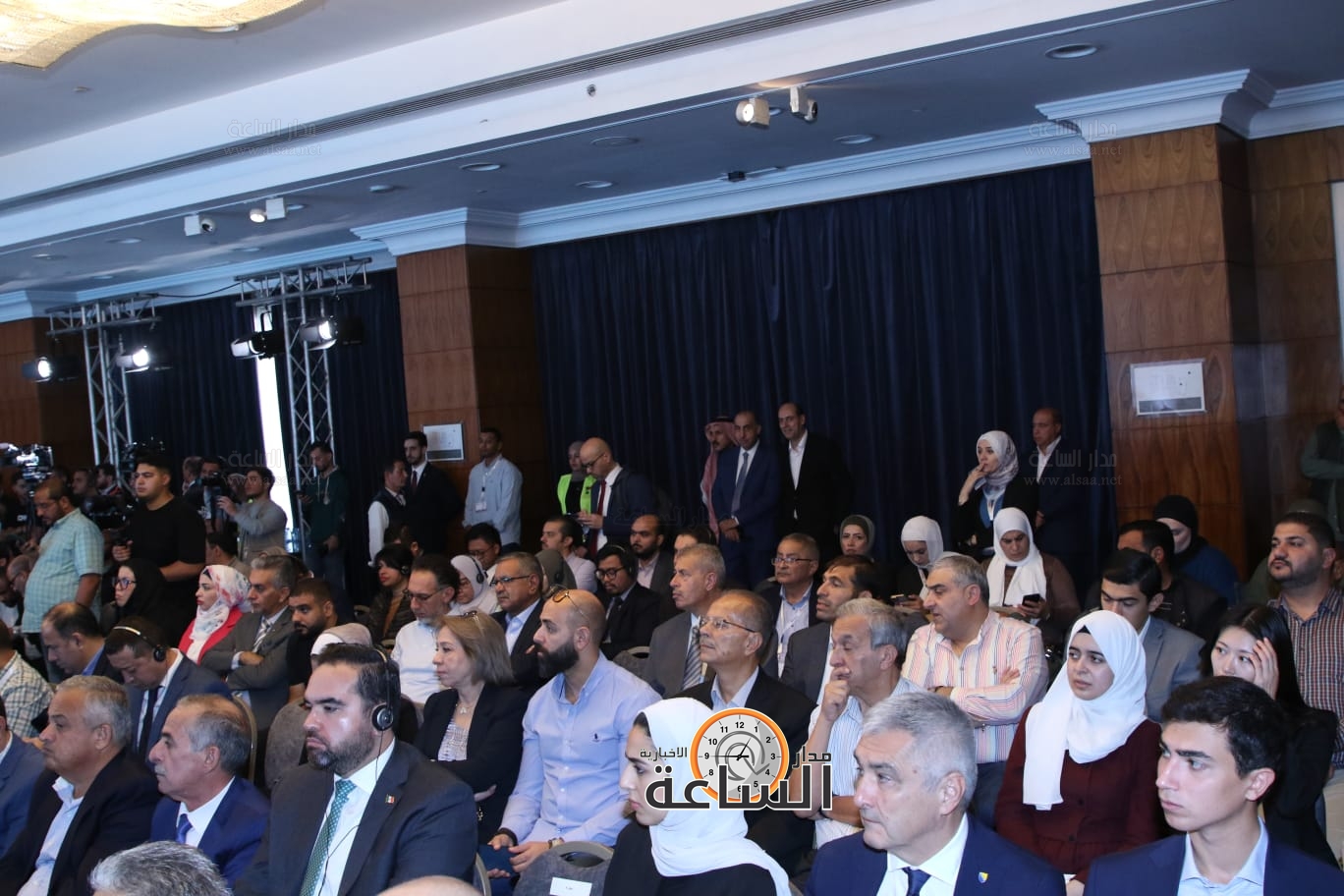 Madar Al-Saa Images 0.937430701415082