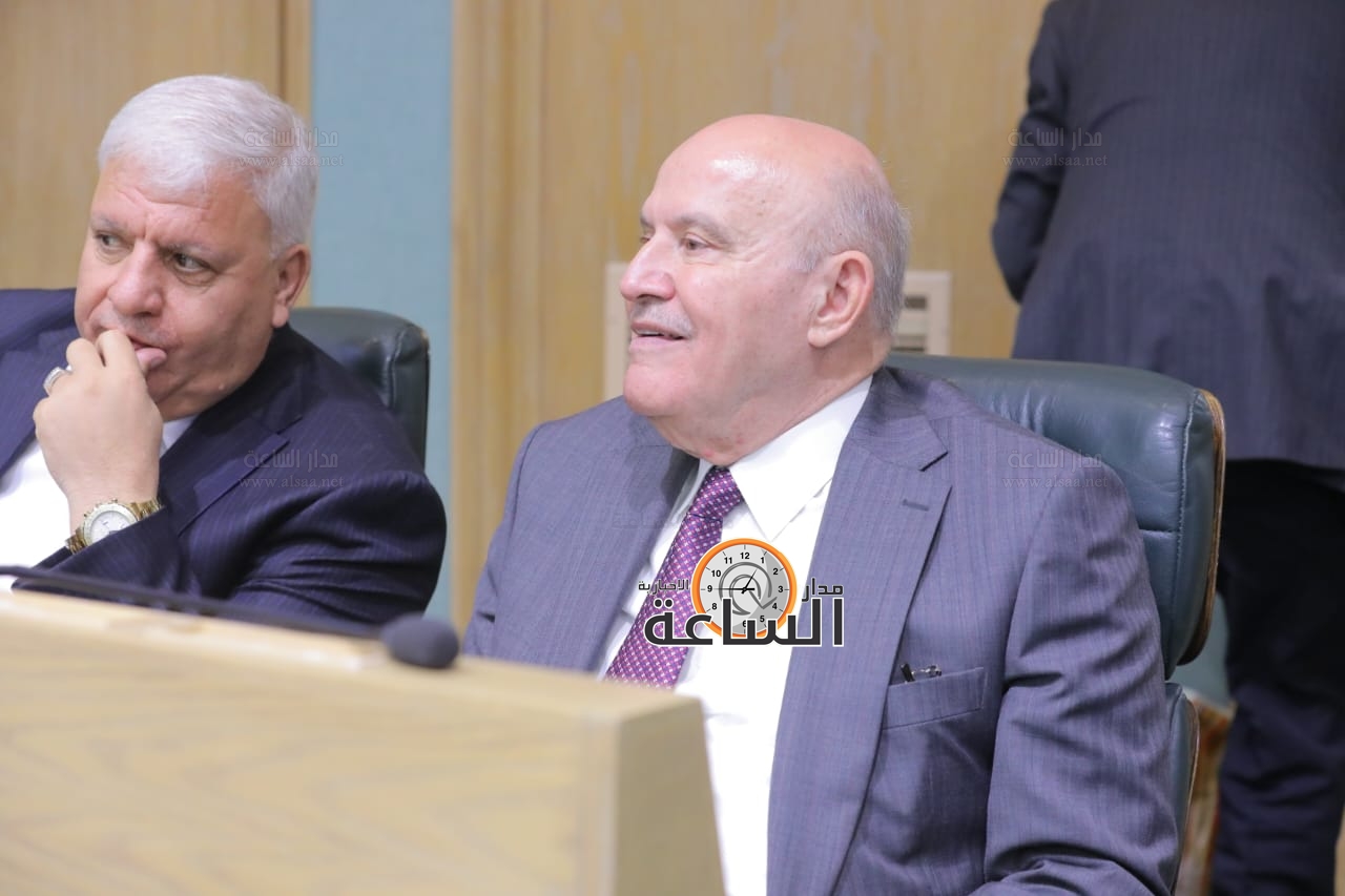 Madar Al-Saa Images 0.16150992527300434