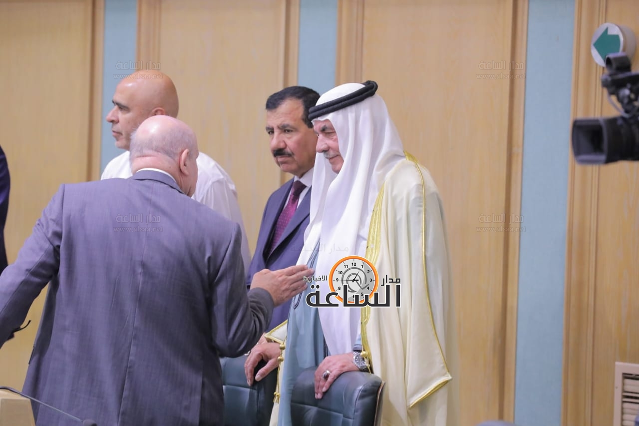 Madar Al-Saa Images 0.4101219369826783