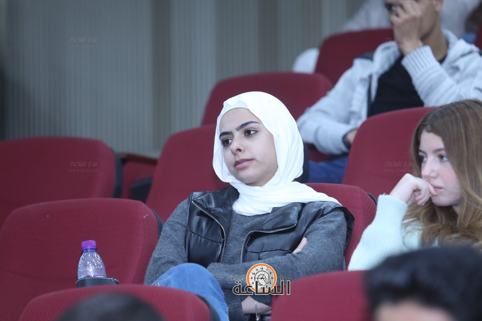 Madar Al-Saa Images 0.9092093530546714