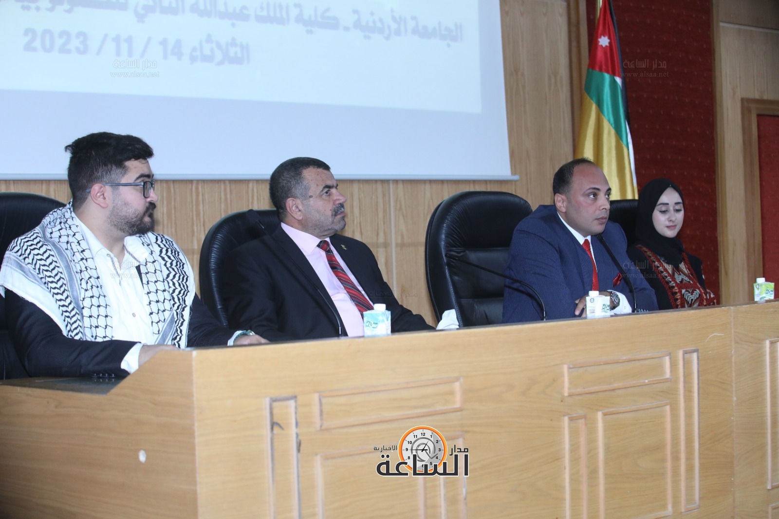 Madar Al-Saa Images 0.8486385478271887