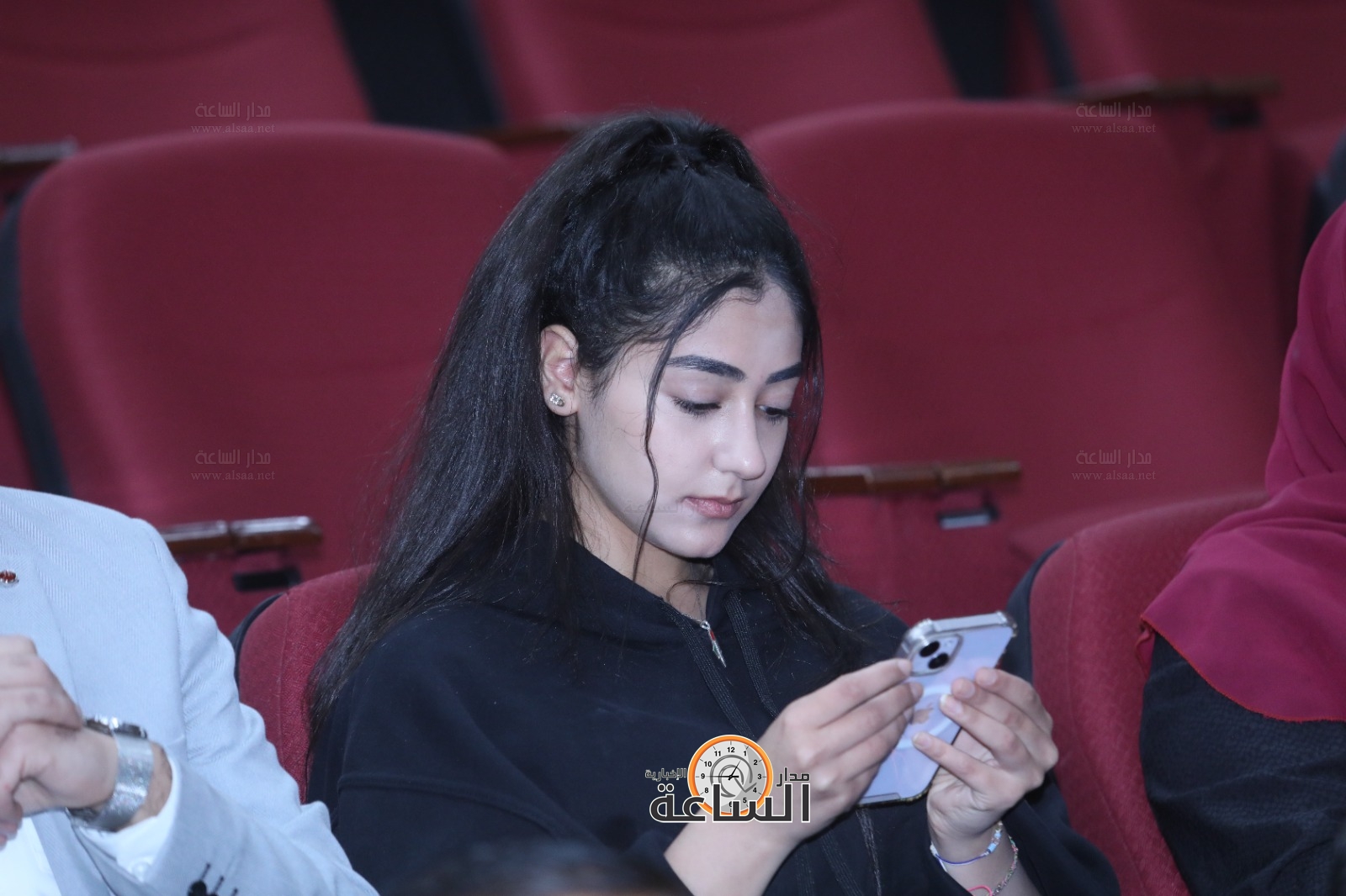 Madar Al-Saa Images 0.5887946075434636