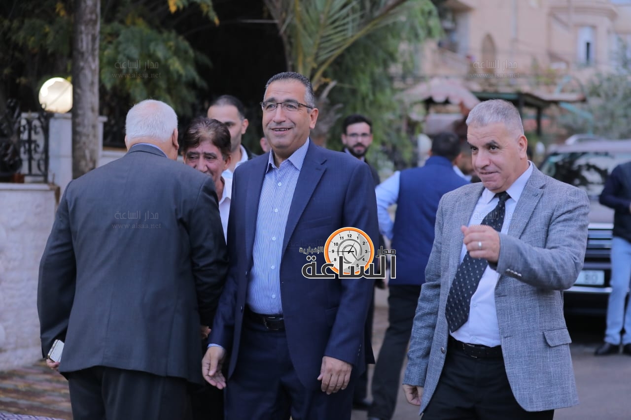 Madar Al-Saa Images 0.8979103332040834