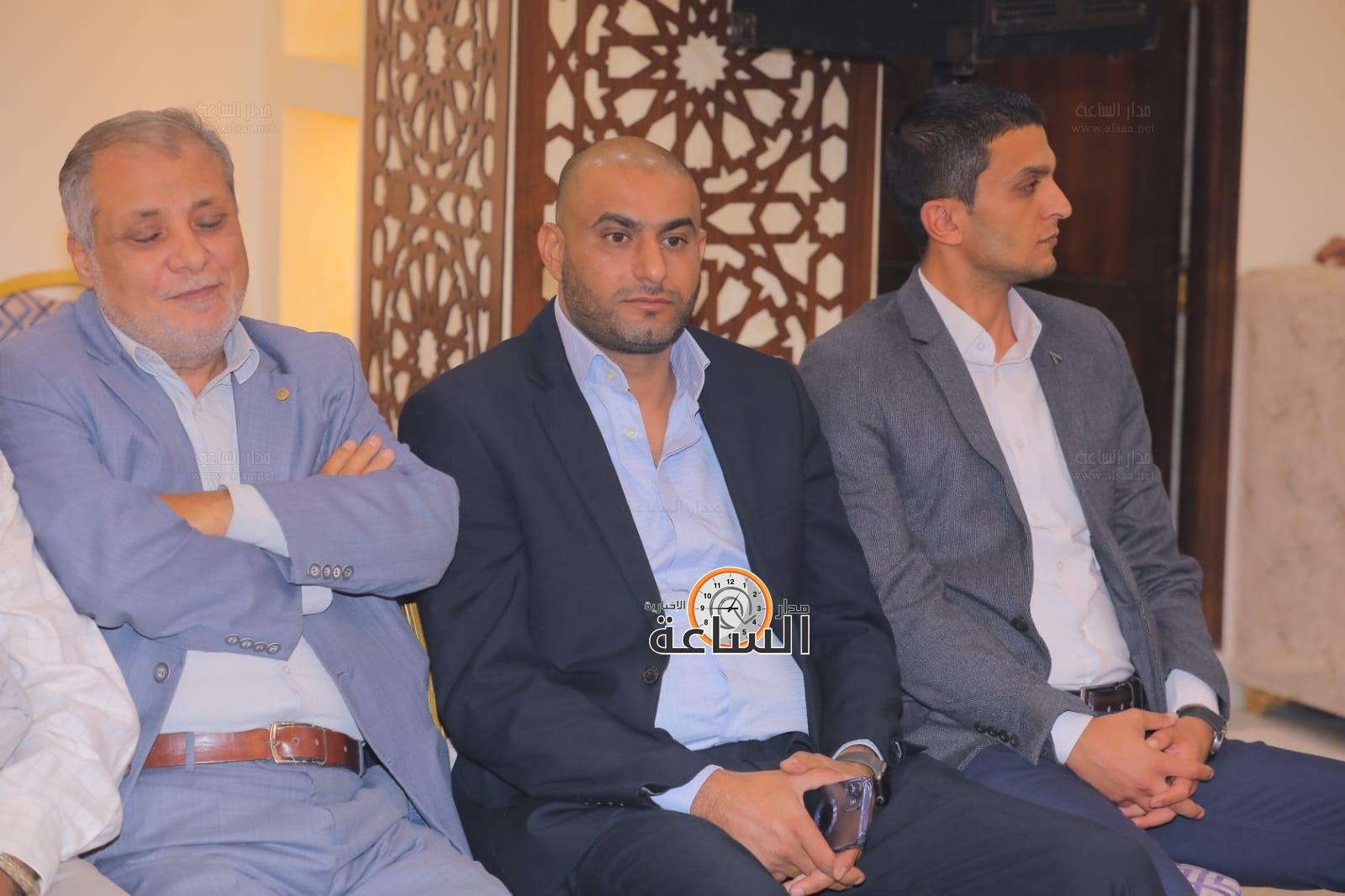 Madar Al-Saa Images 0.8764203229962215