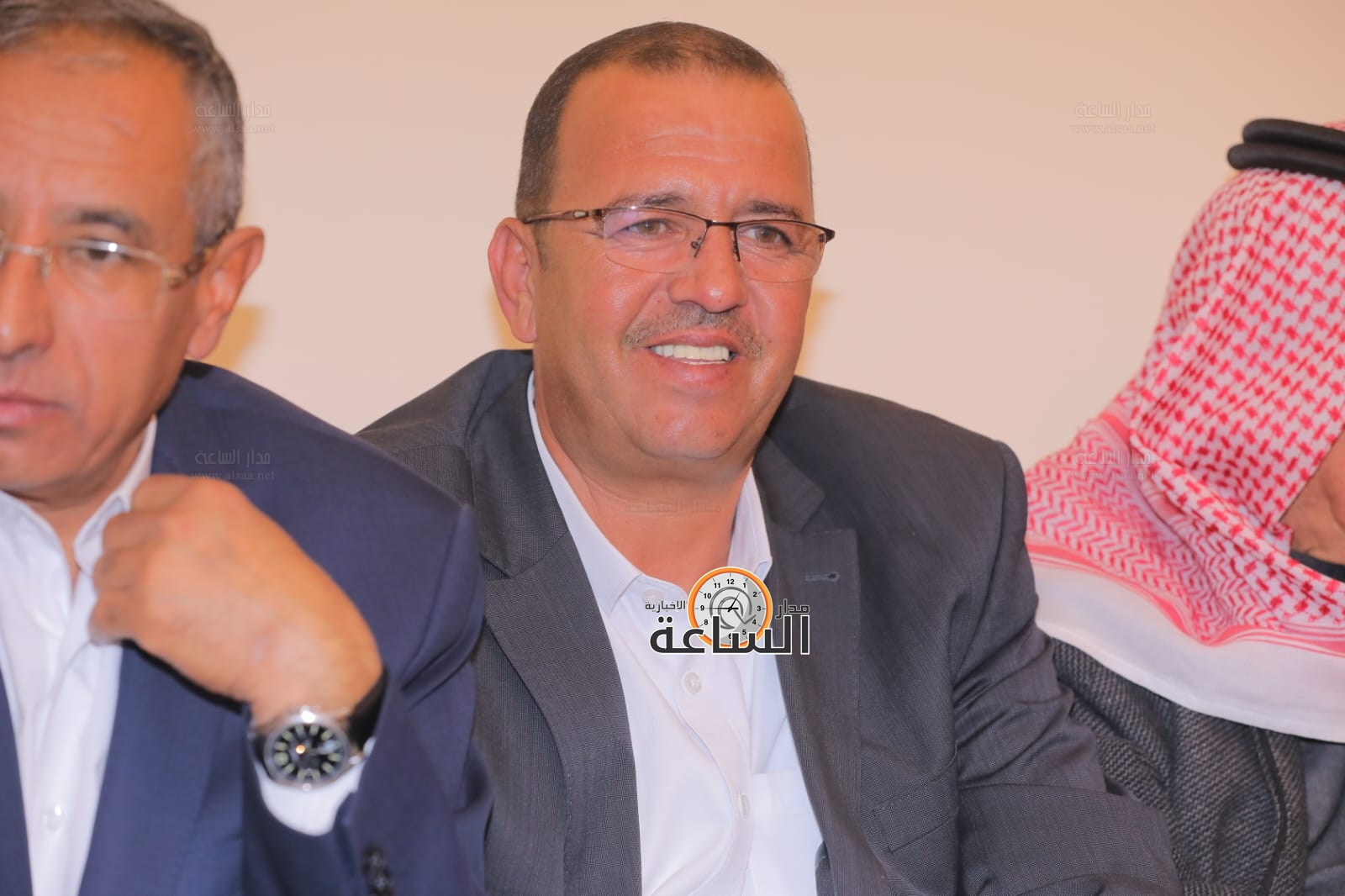 Madar Al-Saa Images 0.338393979300738