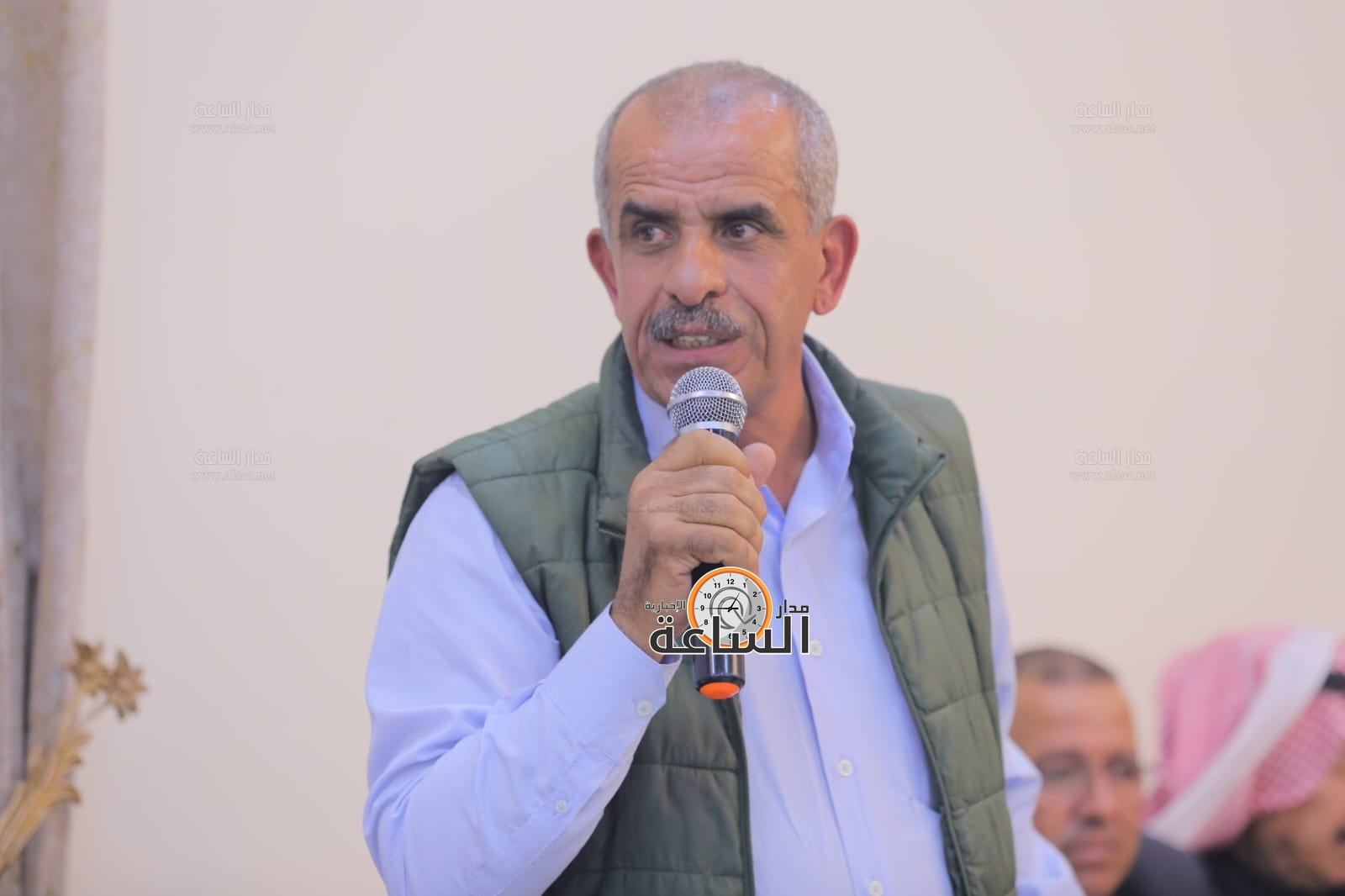 Madar Al-Saa Images 0.6064645065160288