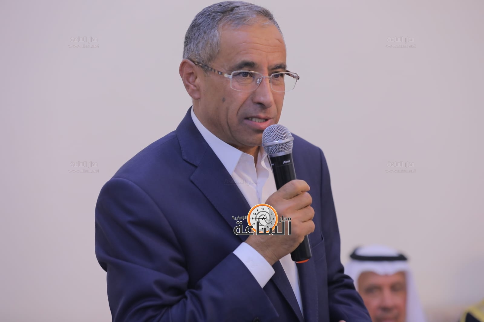 Madar Al-Saa Images 0.554566122747848