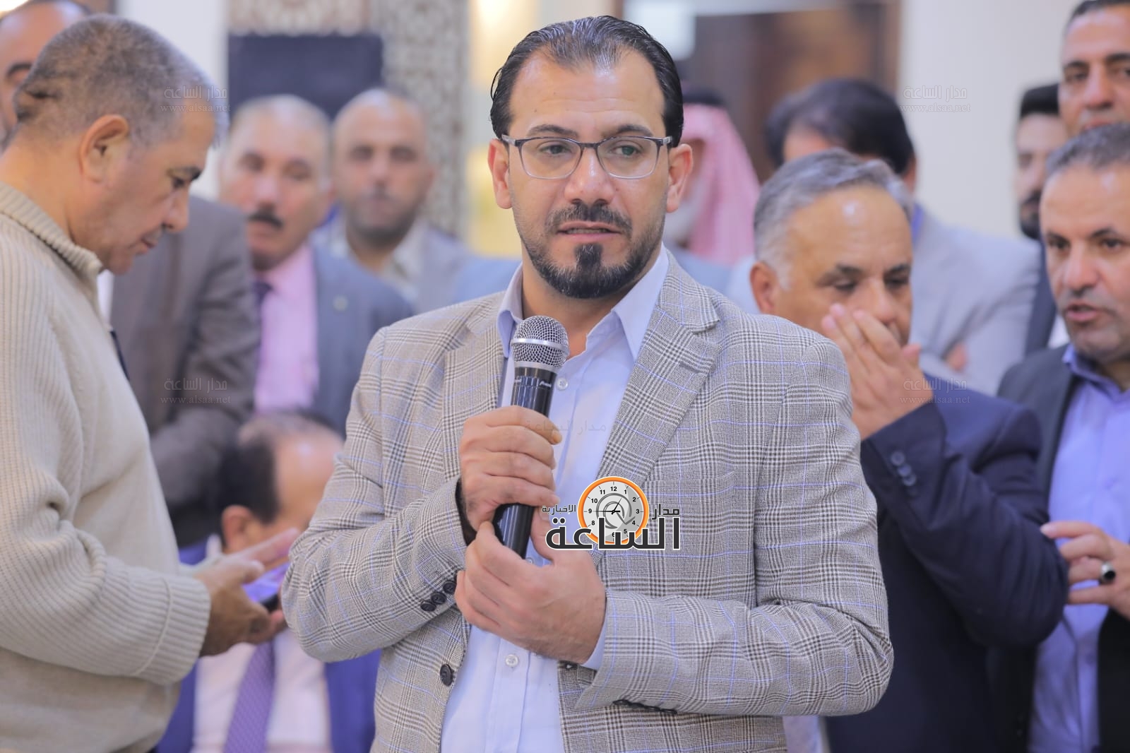 Madar Al-Saa Images 0.1430491479884366