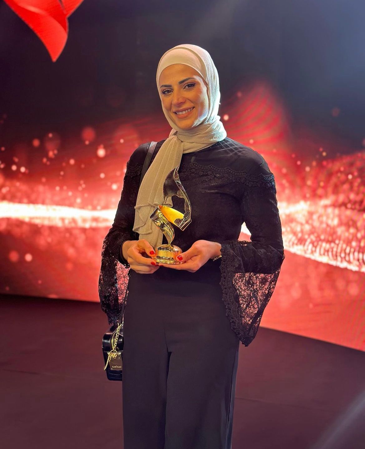 Madar Al-Saa Images 0.799564679361815