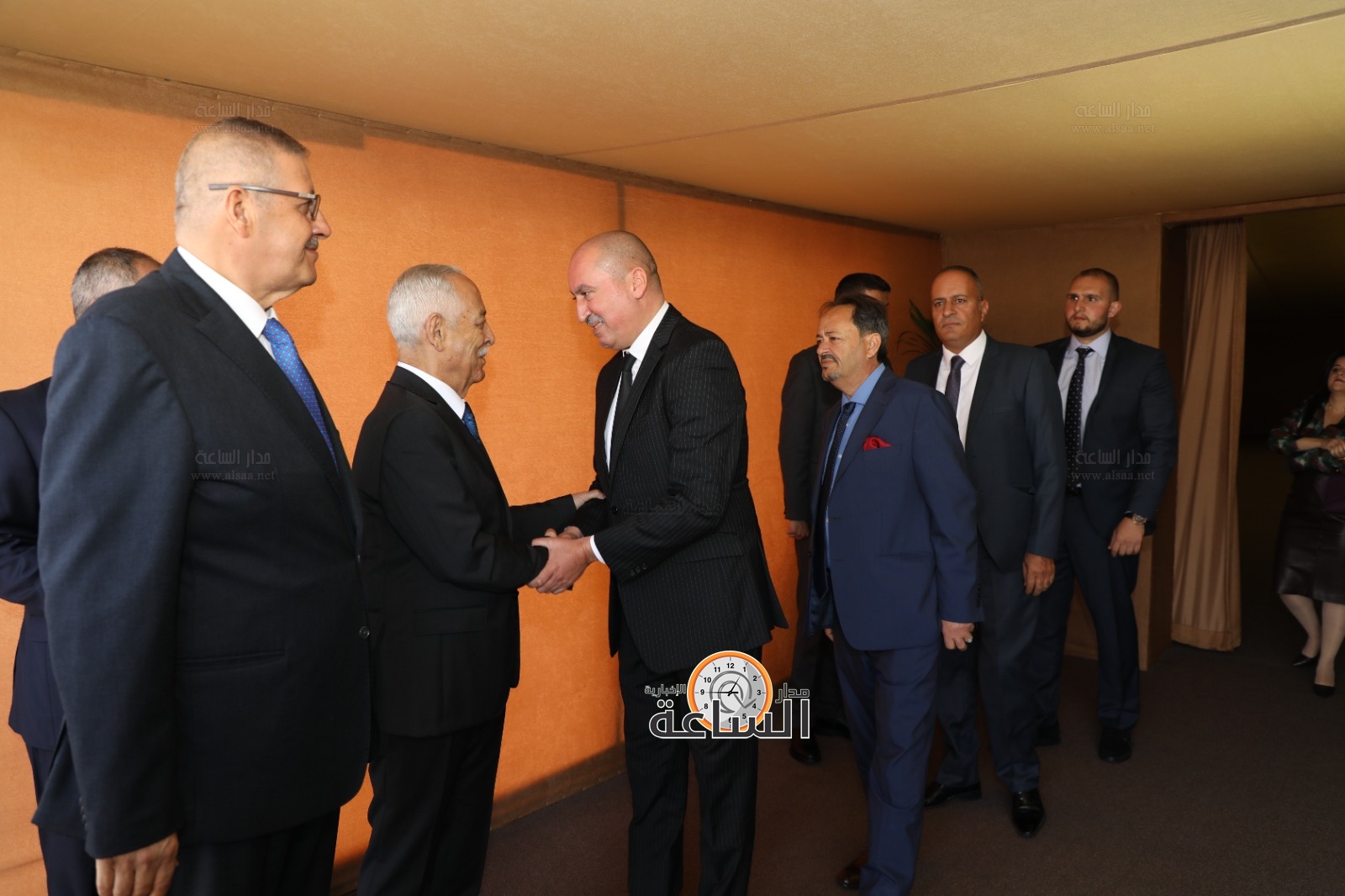 Madar Al-Saa Images 0.04126172216962232