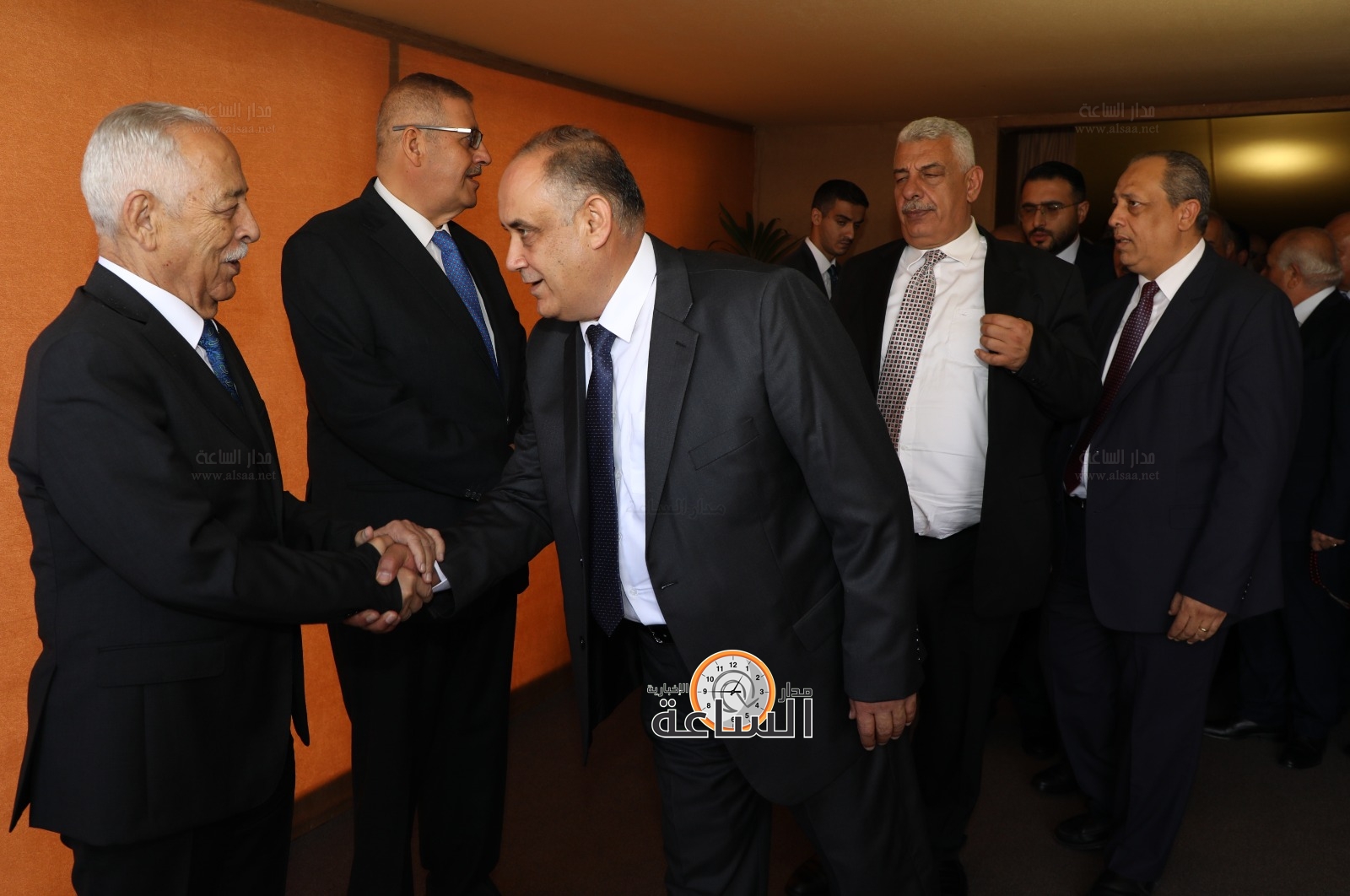 Madar Al-Saa Images 0.4941894600972869