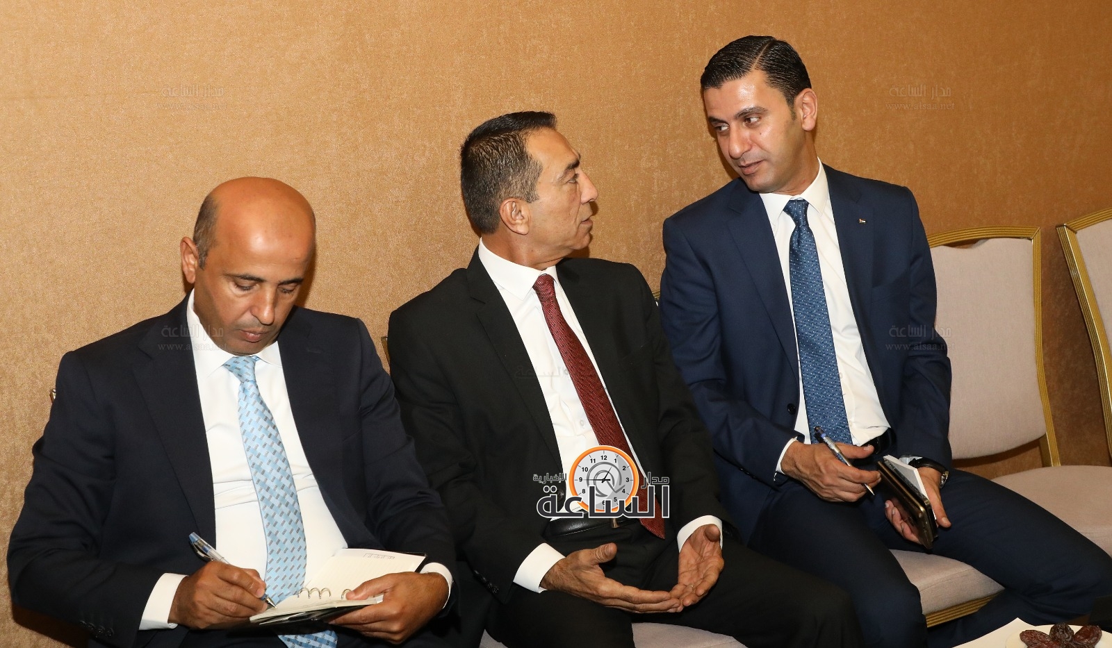 Madar Al-Saa Images 0.9005247441908211