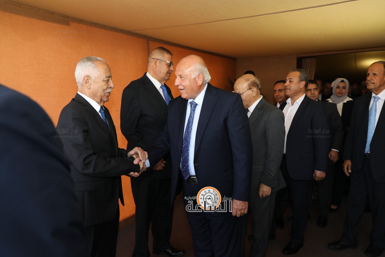 Madar Al-Saa Images 0.8183844312384079