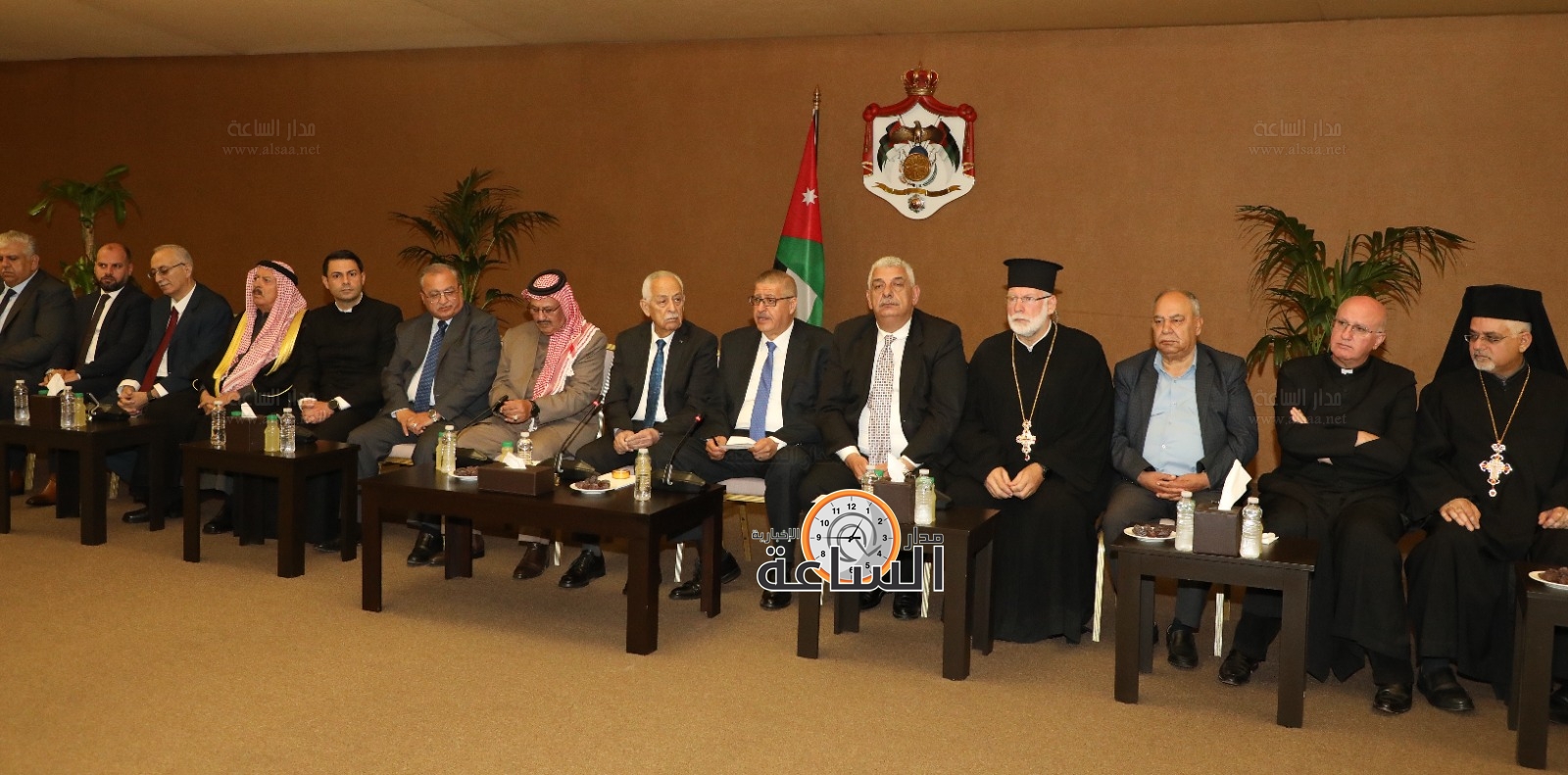 Madar Al-Saa Images 0.4472175919561052