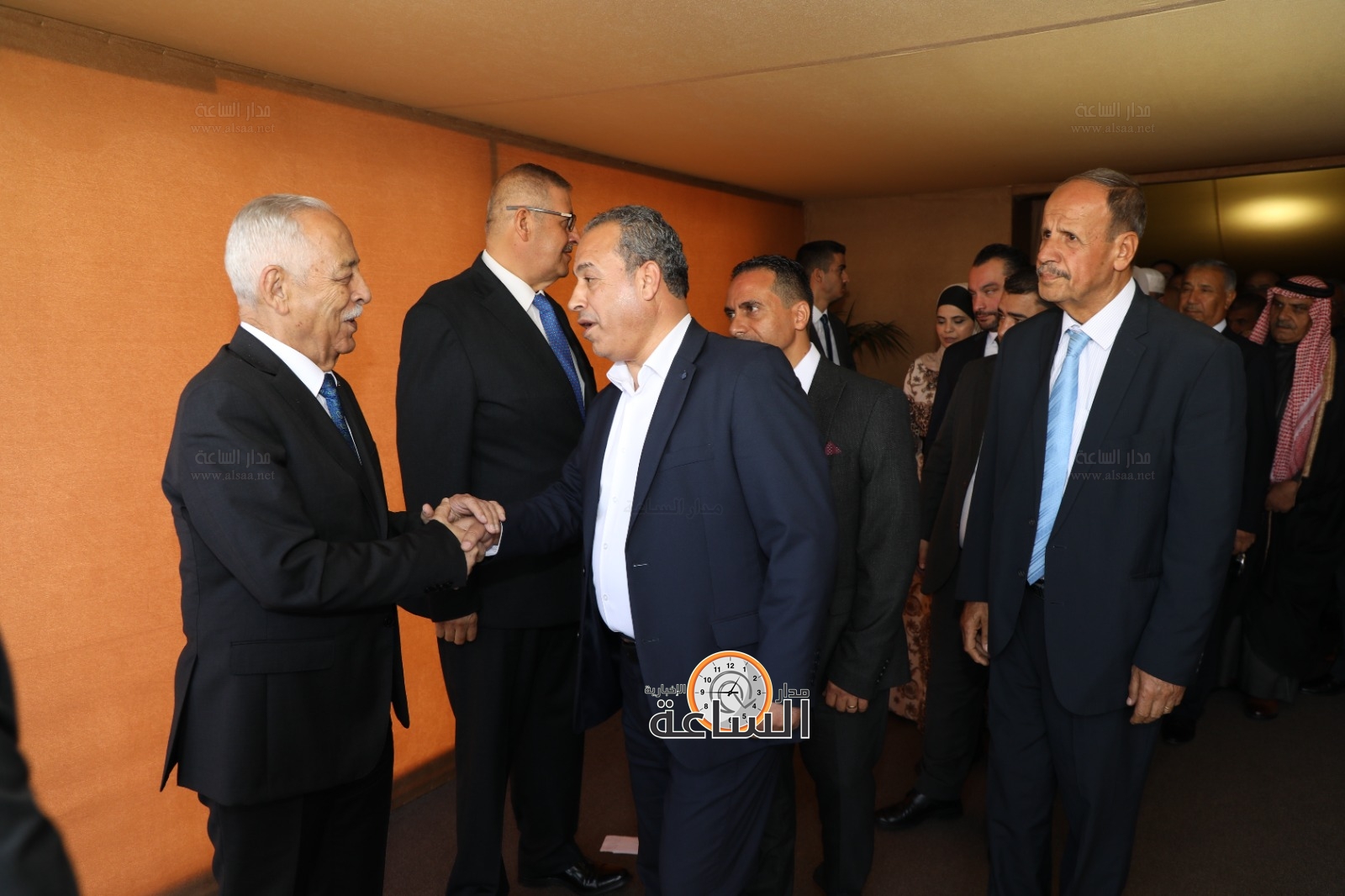 Madar Al-Saa Images 0.5923787519403356