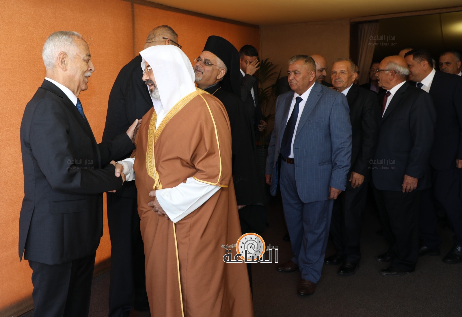 Madar Al-Saa Images 0.8864278352684267