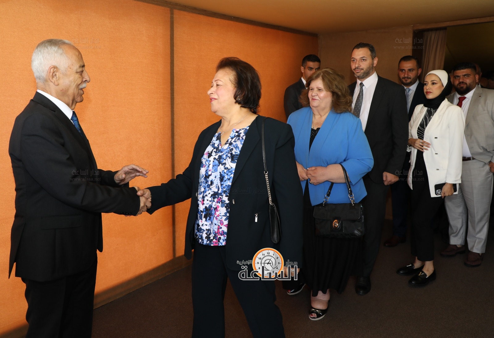 Madar Al-Saa Images 0.19047082829615292