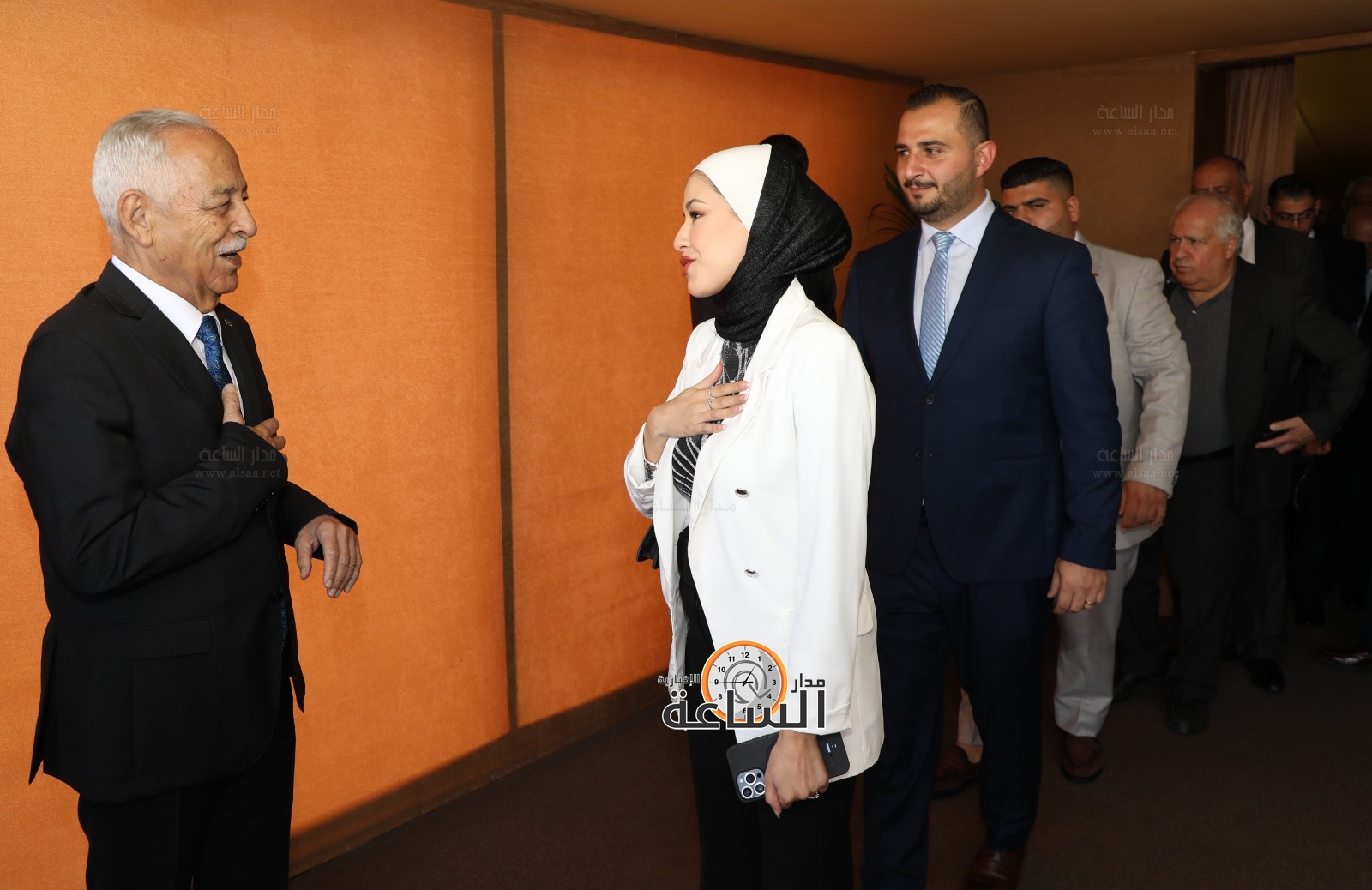 Madar Al-Saa Images 0.7063355615799678