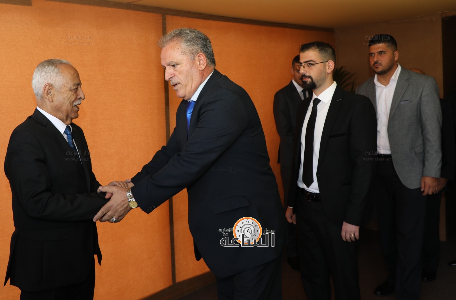 Madar Al-Saa Images 0.5960333056397158