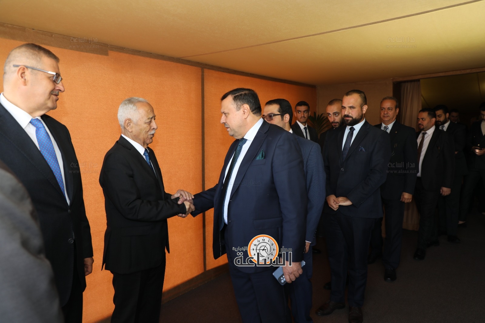 Madar Al-Saa Images 0.6664590416296492