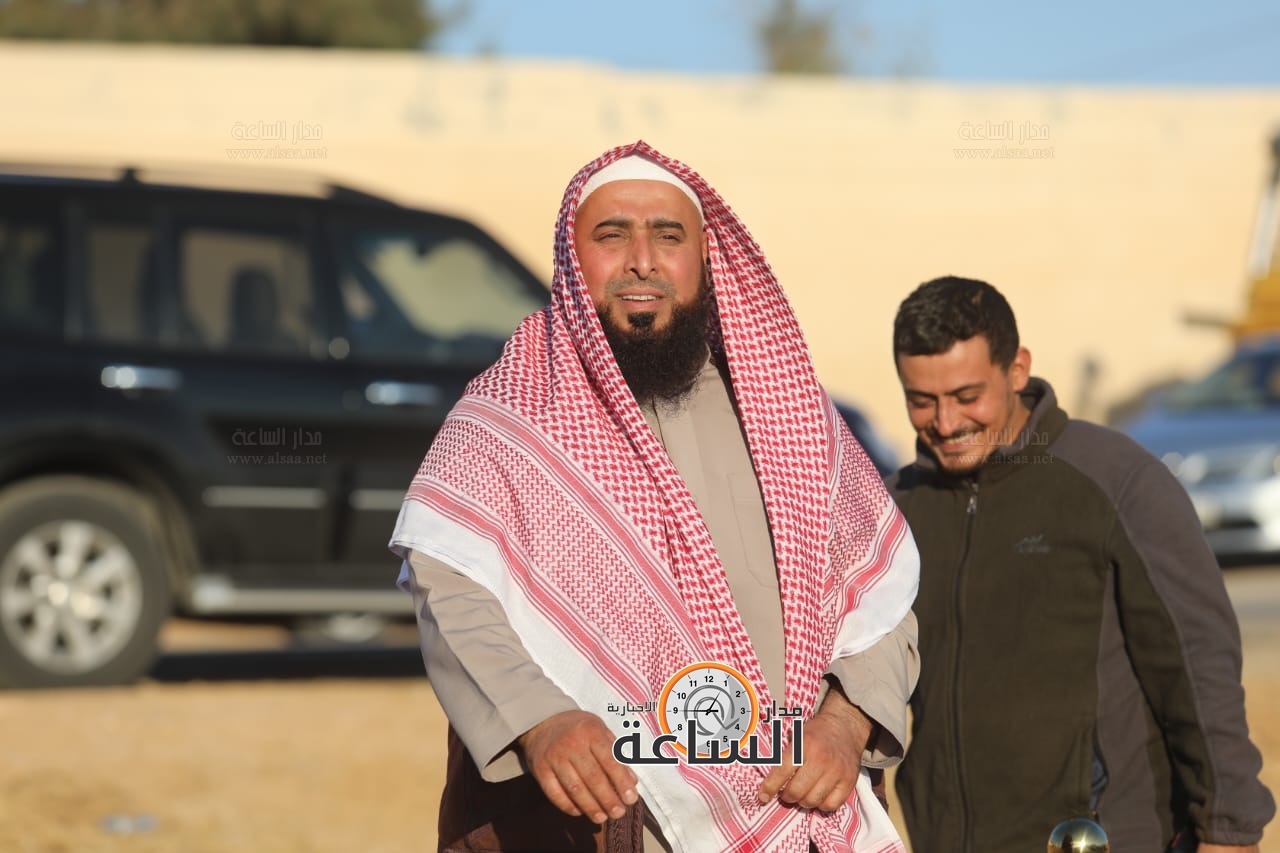 Madar Al-Saa Images 0.991094928089409