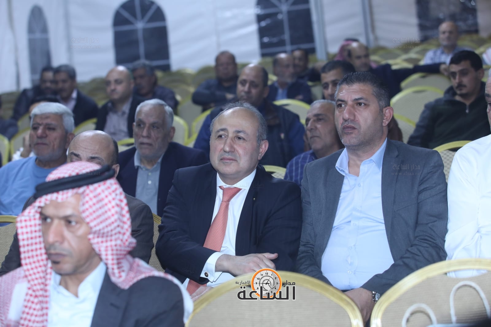 Madar Al-Saa Images 0.4080406386434563