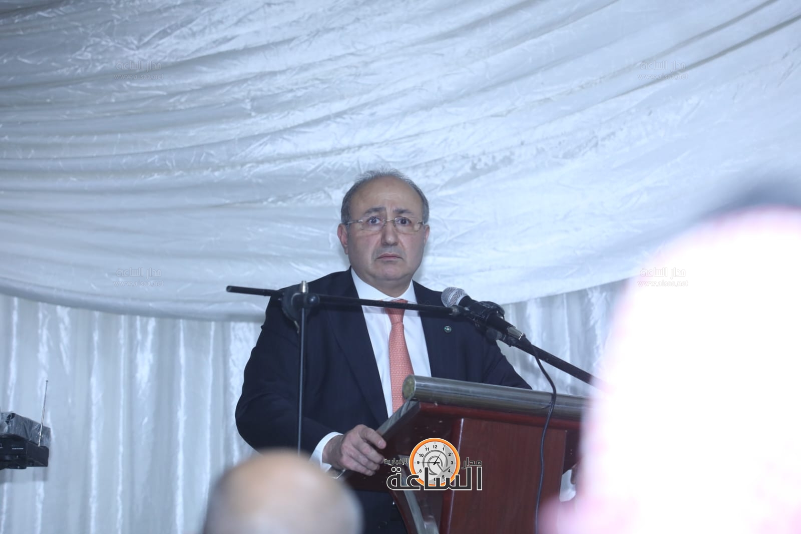 Madar Al-Saa Images 0.7135295712003722