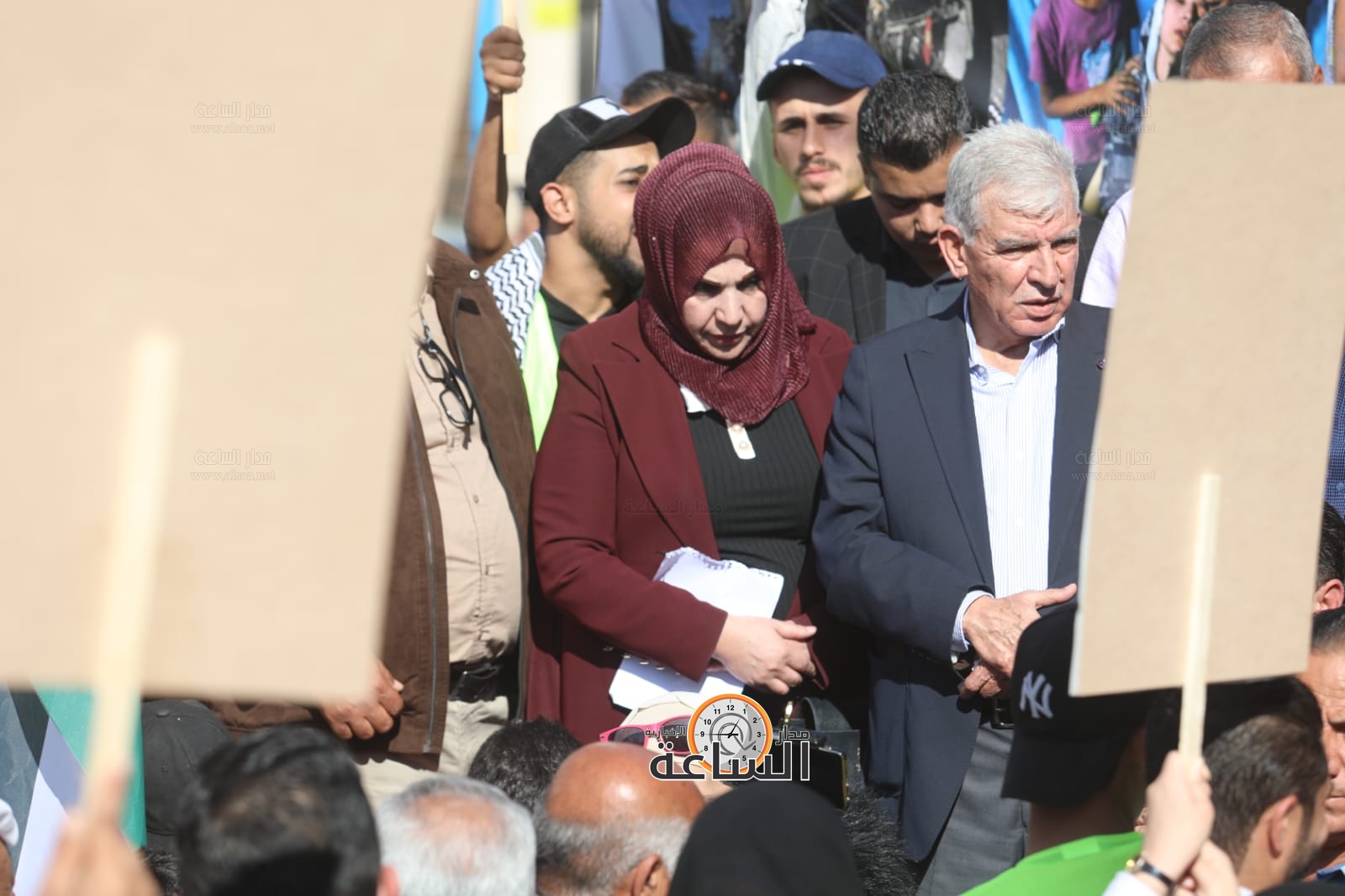 Madar Al-Saa Images 0.03951560857512759