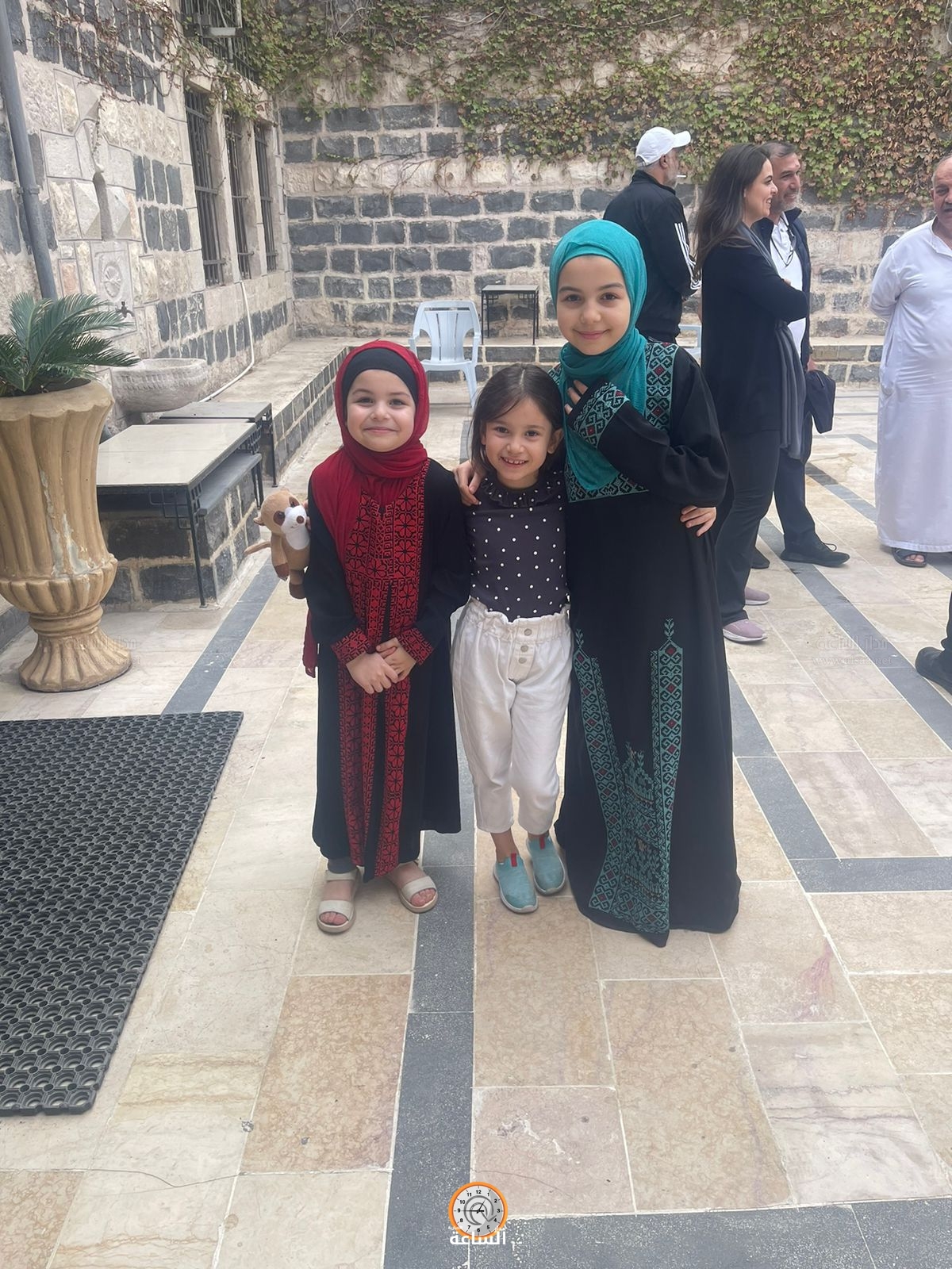 Madar Al-Saa Images 0.017564262706780465