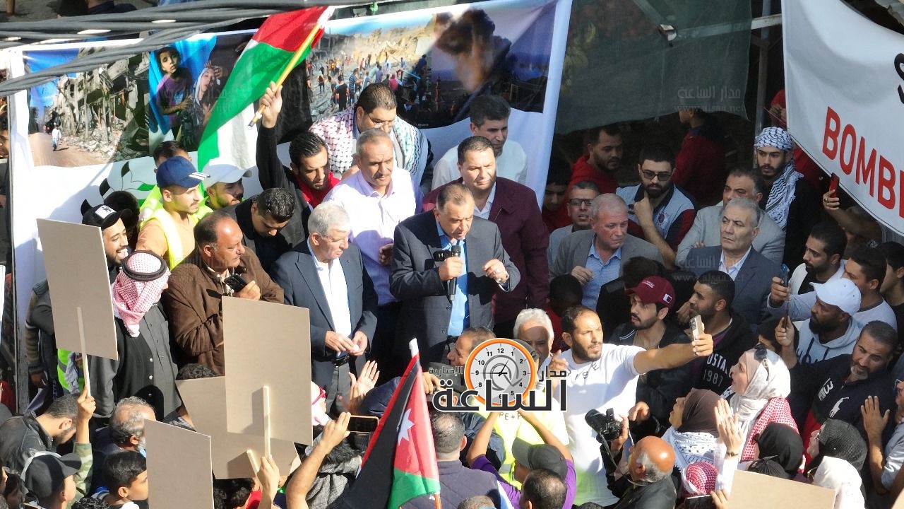 Madar Al-Saa Images 0.2564168022623199