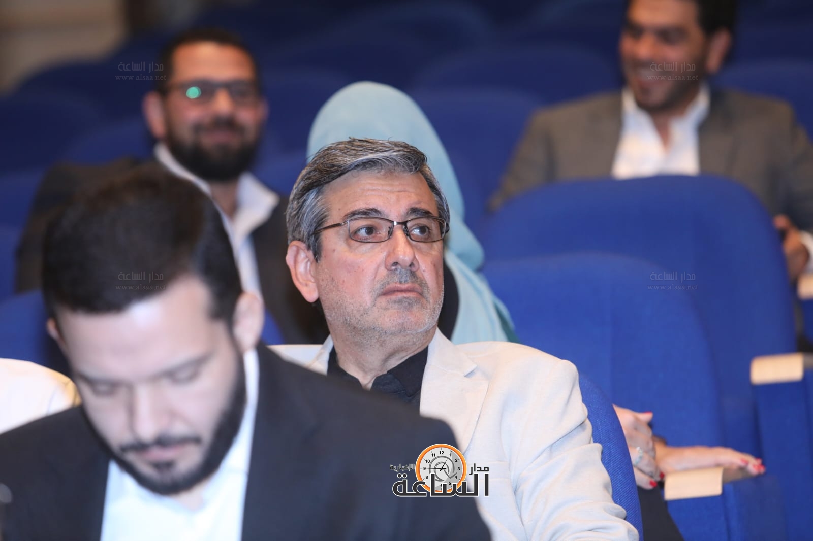 Madar Al-Saa Images 0.36455981639611723