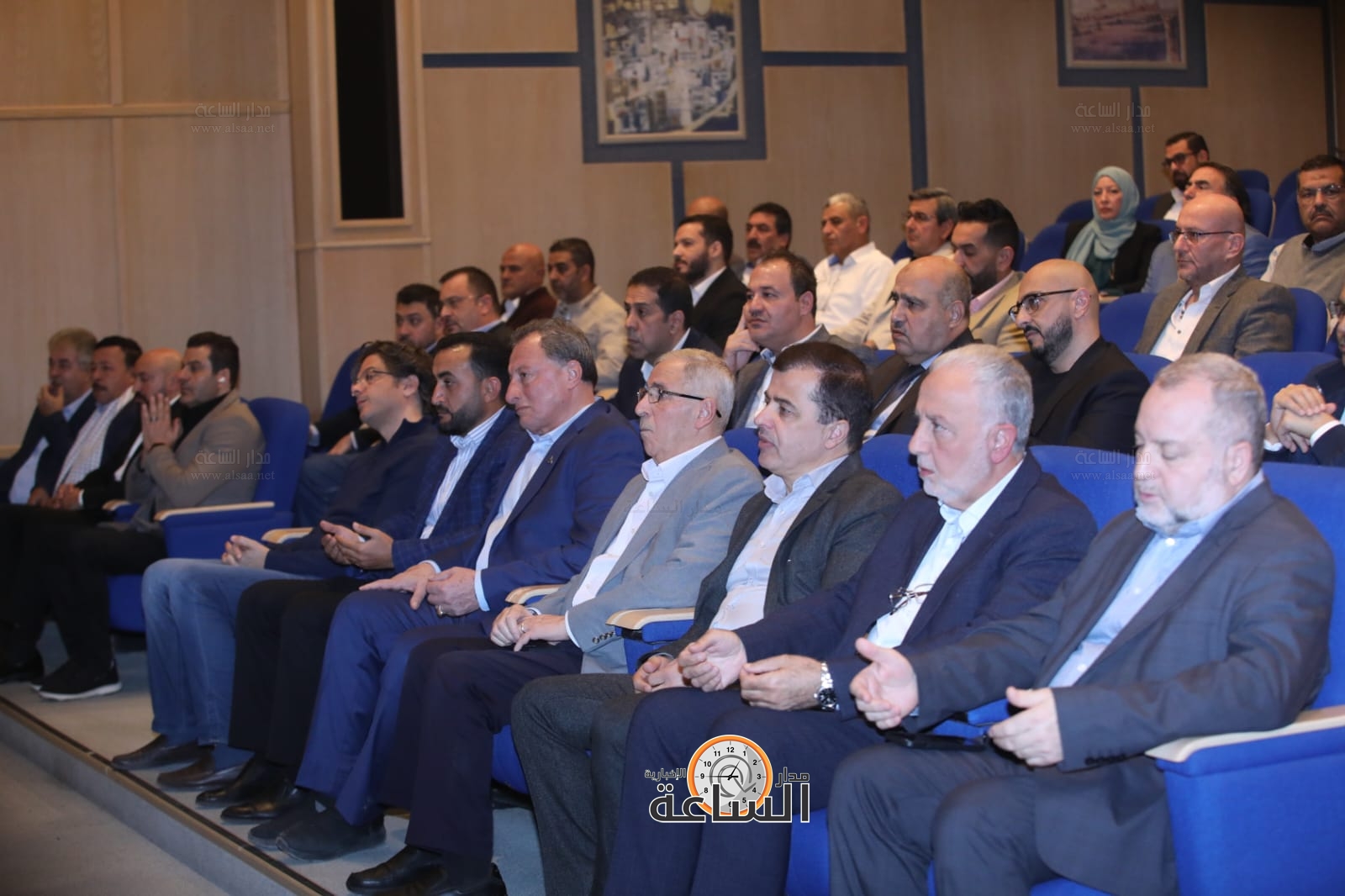 Madar Al-Saa Images 0.44035318119713995