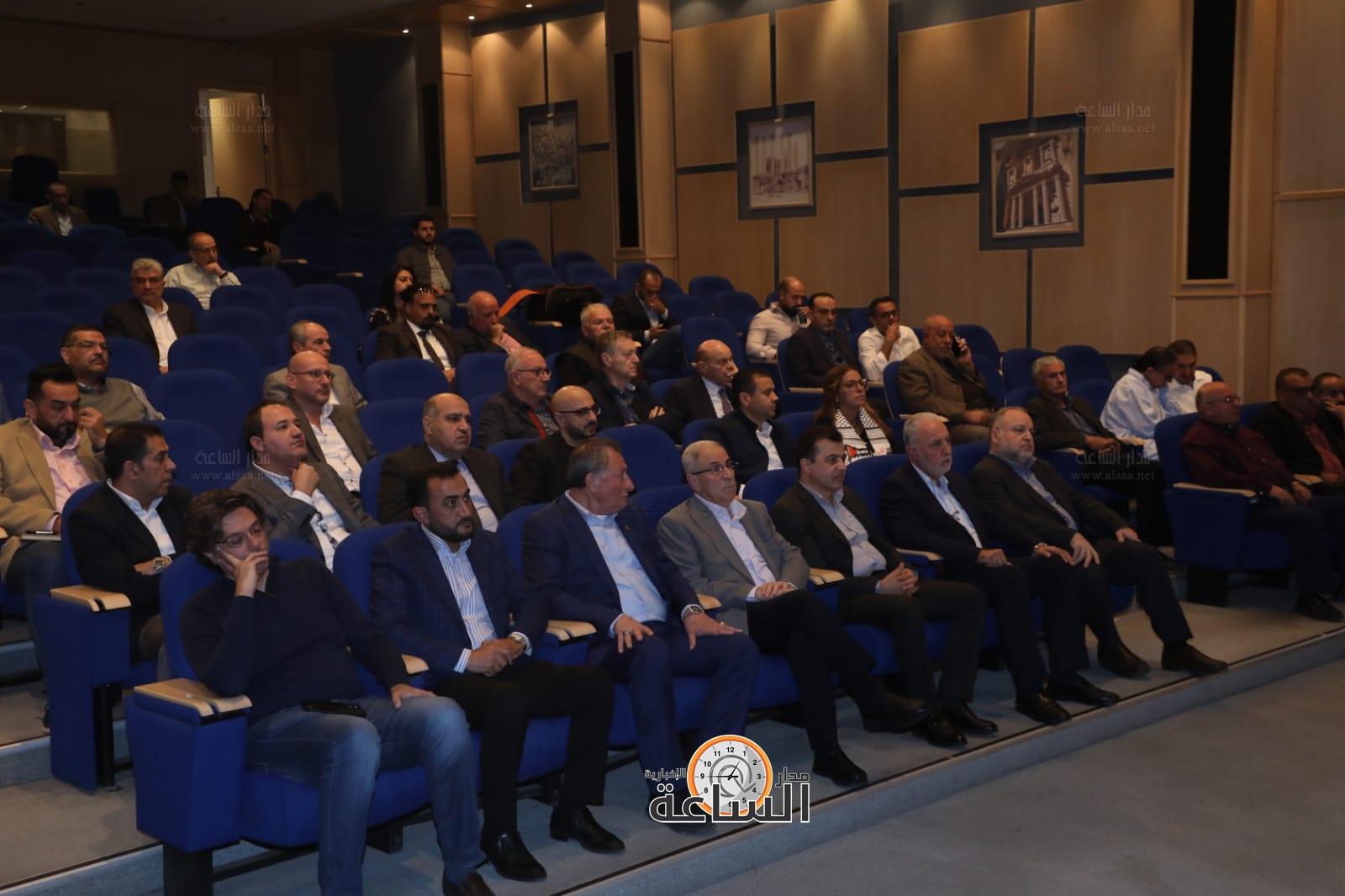 Madar Al-Saa Images 0.7312230370625648