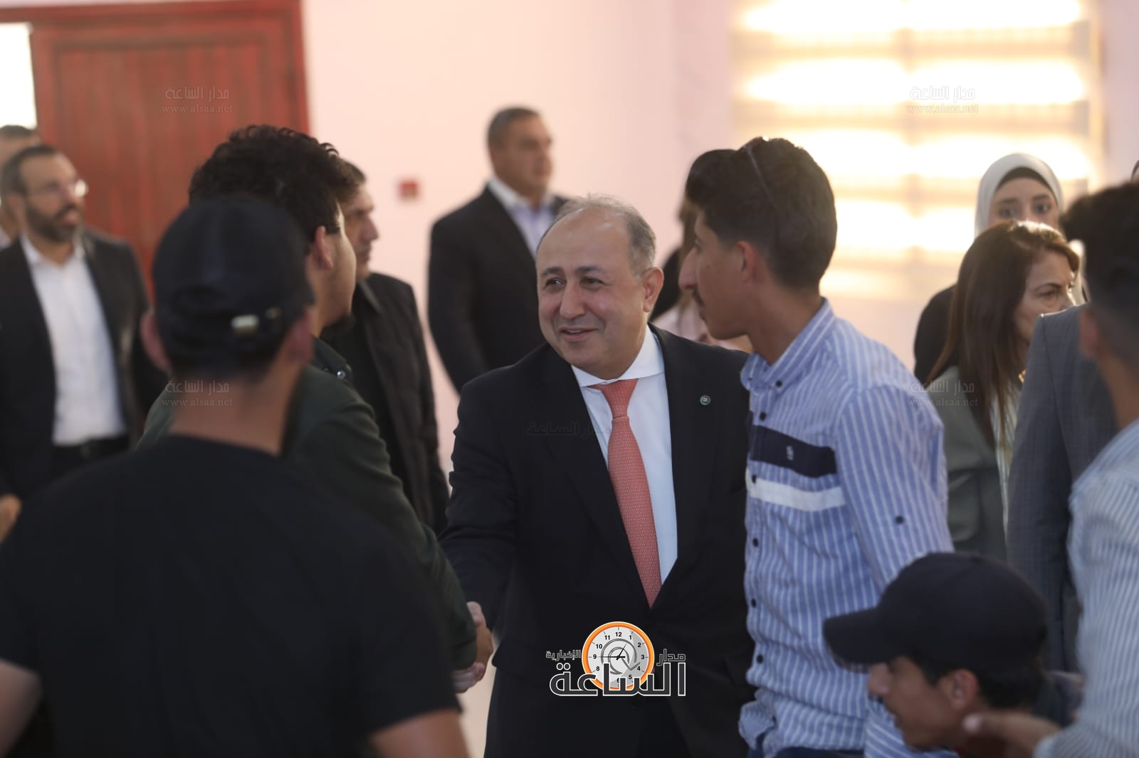 Madar Al-Saa Images 0.6306354834201686