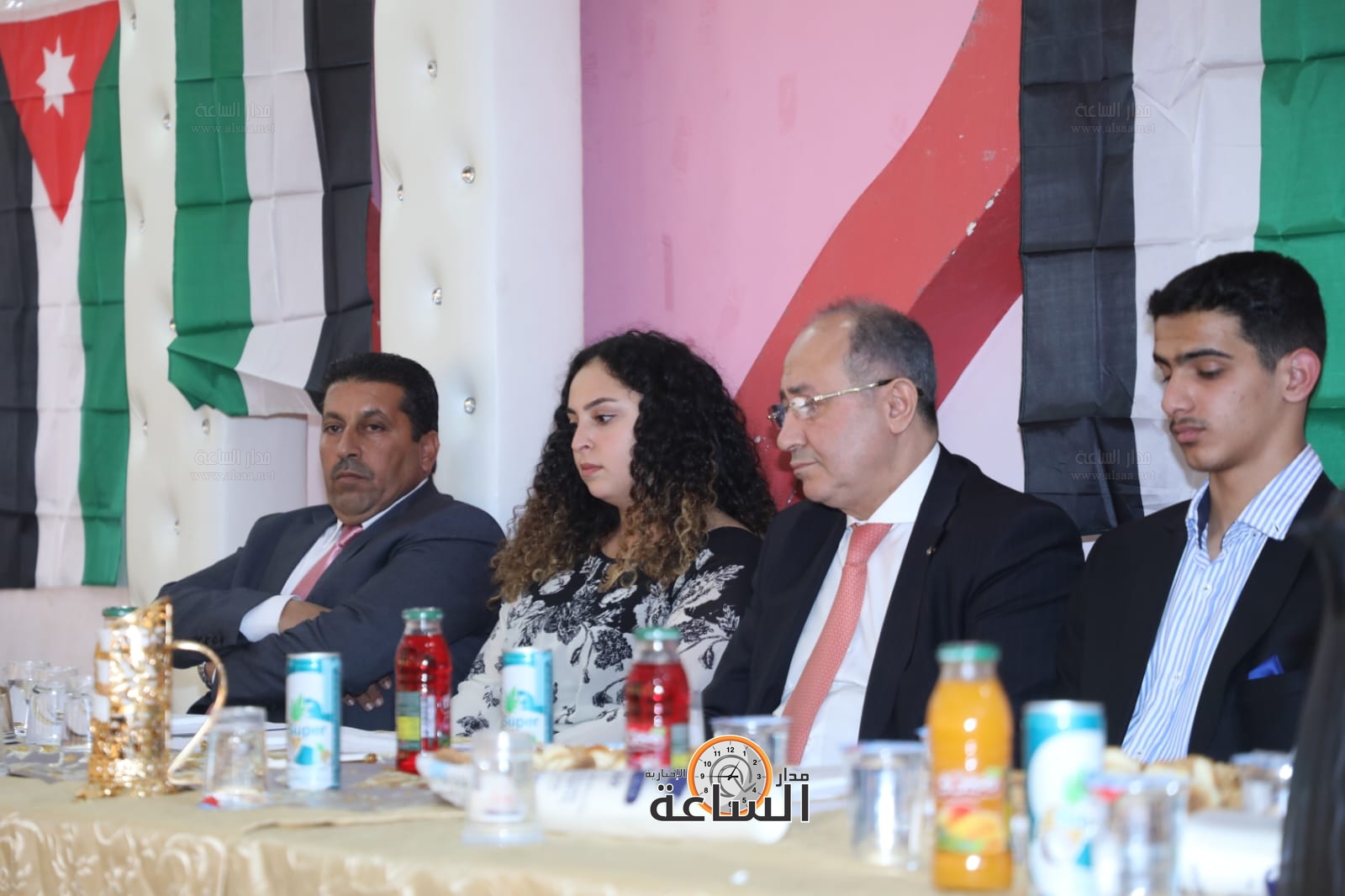 Madar Al-Saa Images 0.4414477035648898