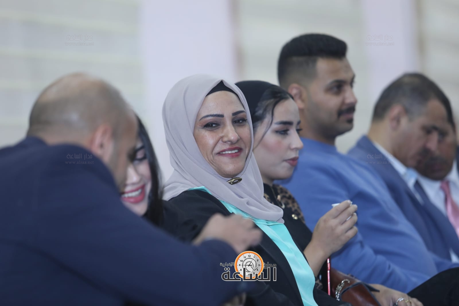 Madar Al-Saa Images 0.635420708971489