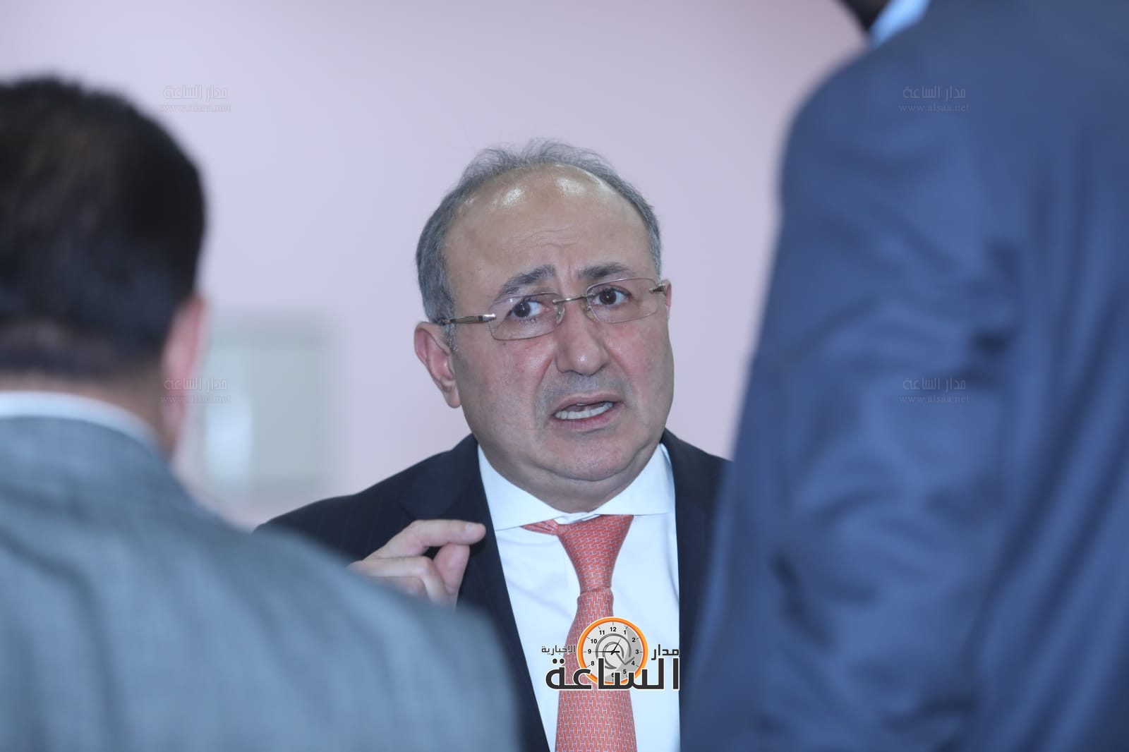 Madar Al-Saa Images 0.6163248017612077