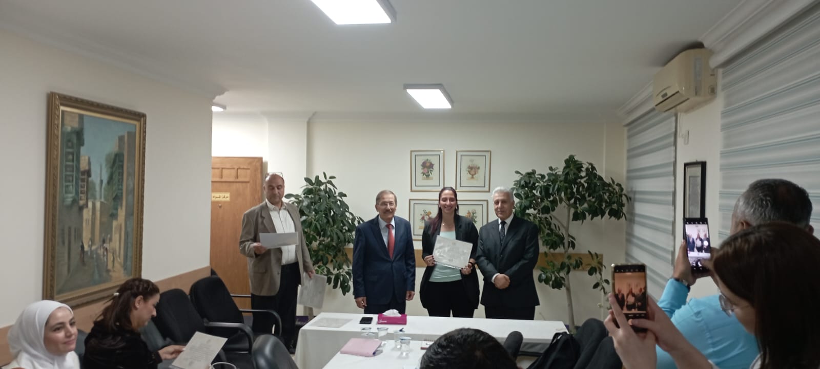 Madar Al-Saa Images 0.15334187416731604