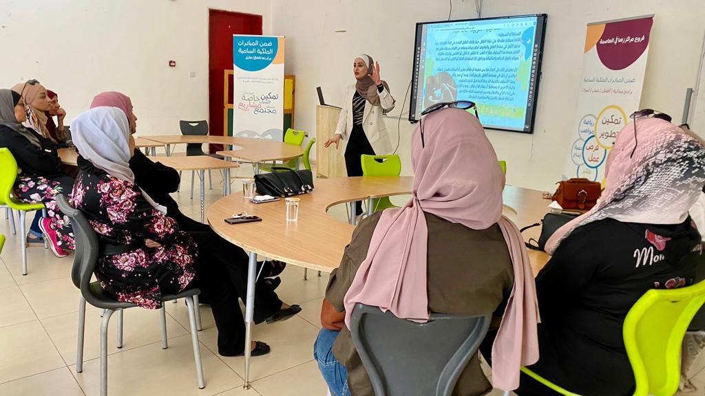 Madar Al-Saa Images 0.17966268923693995