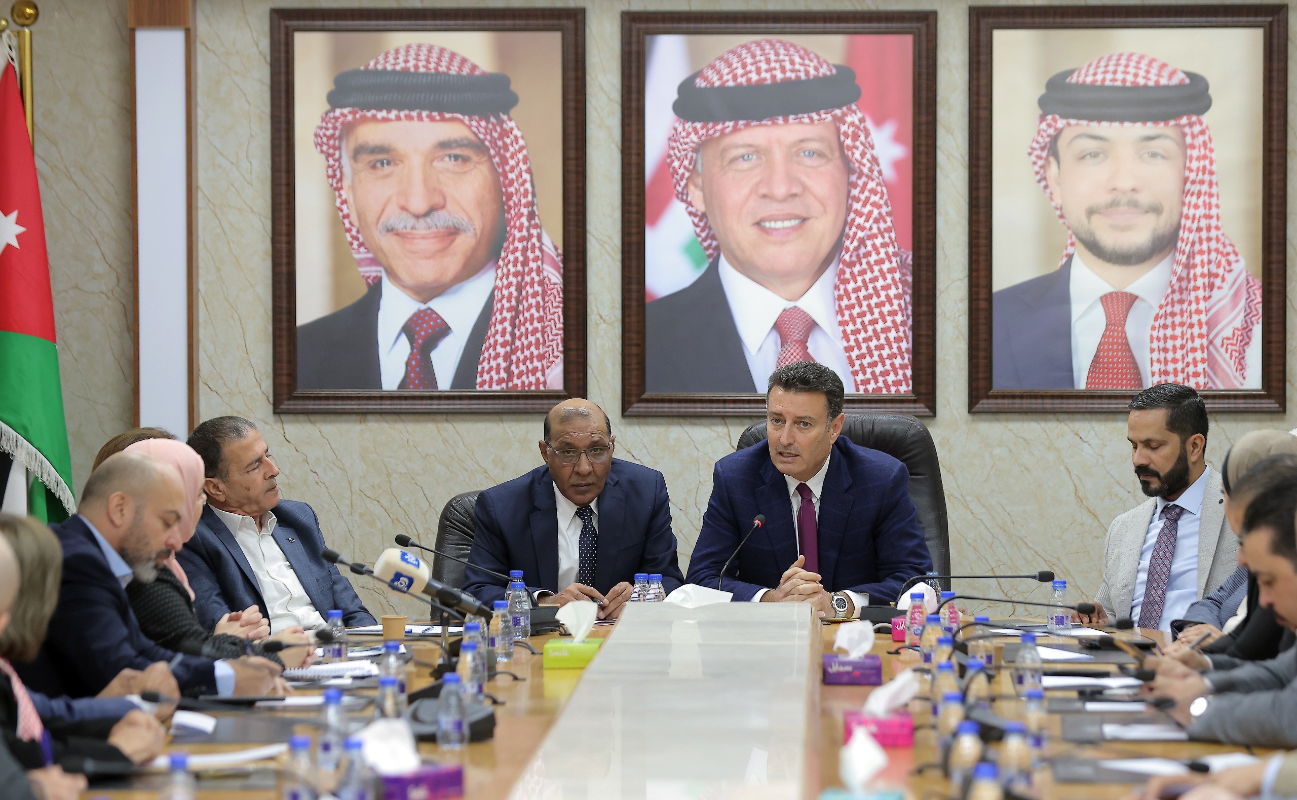 Madar Al-Saa Images 0.5975020830521347