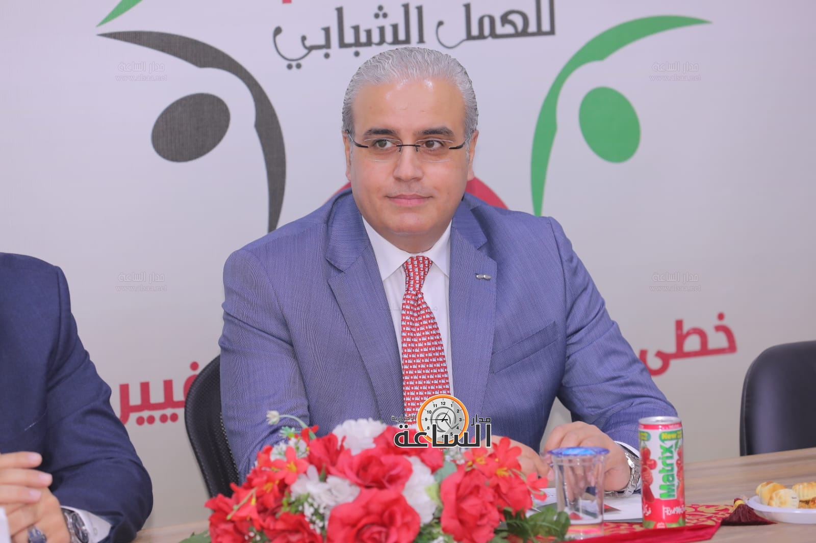 Madar Al-Saa Images 0.9115223869809921