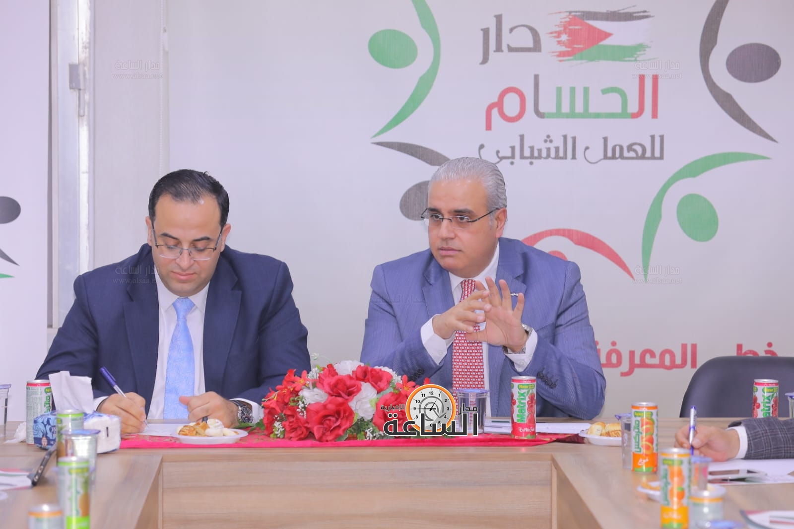 Madar Al-Saa Images 0.20770771162203316